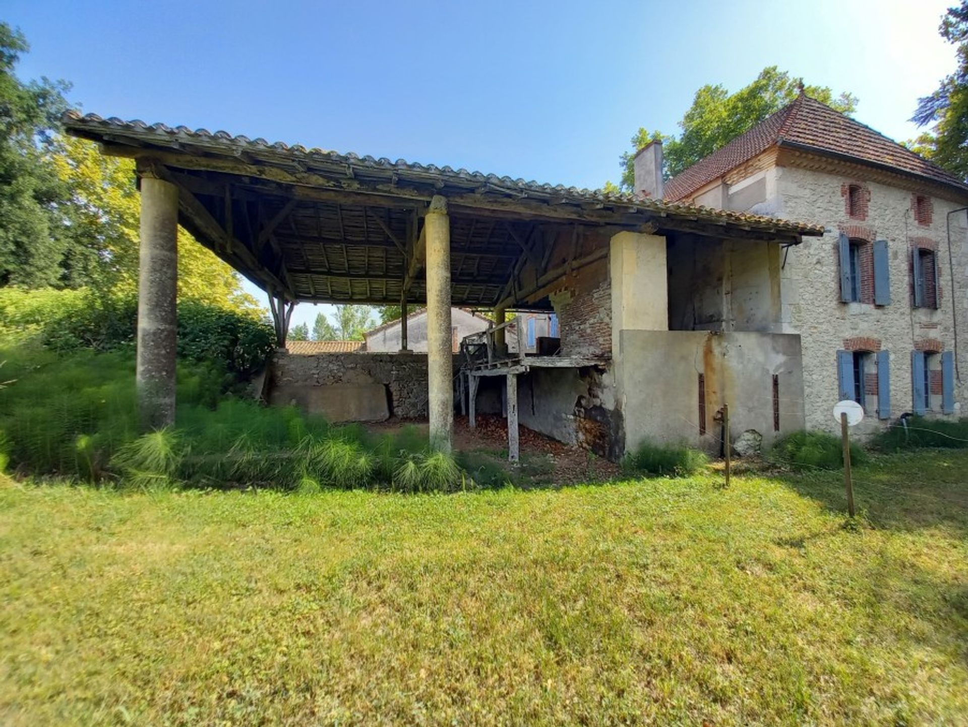 casa en Dausse, Nouvelle-Aquitaine 10827098