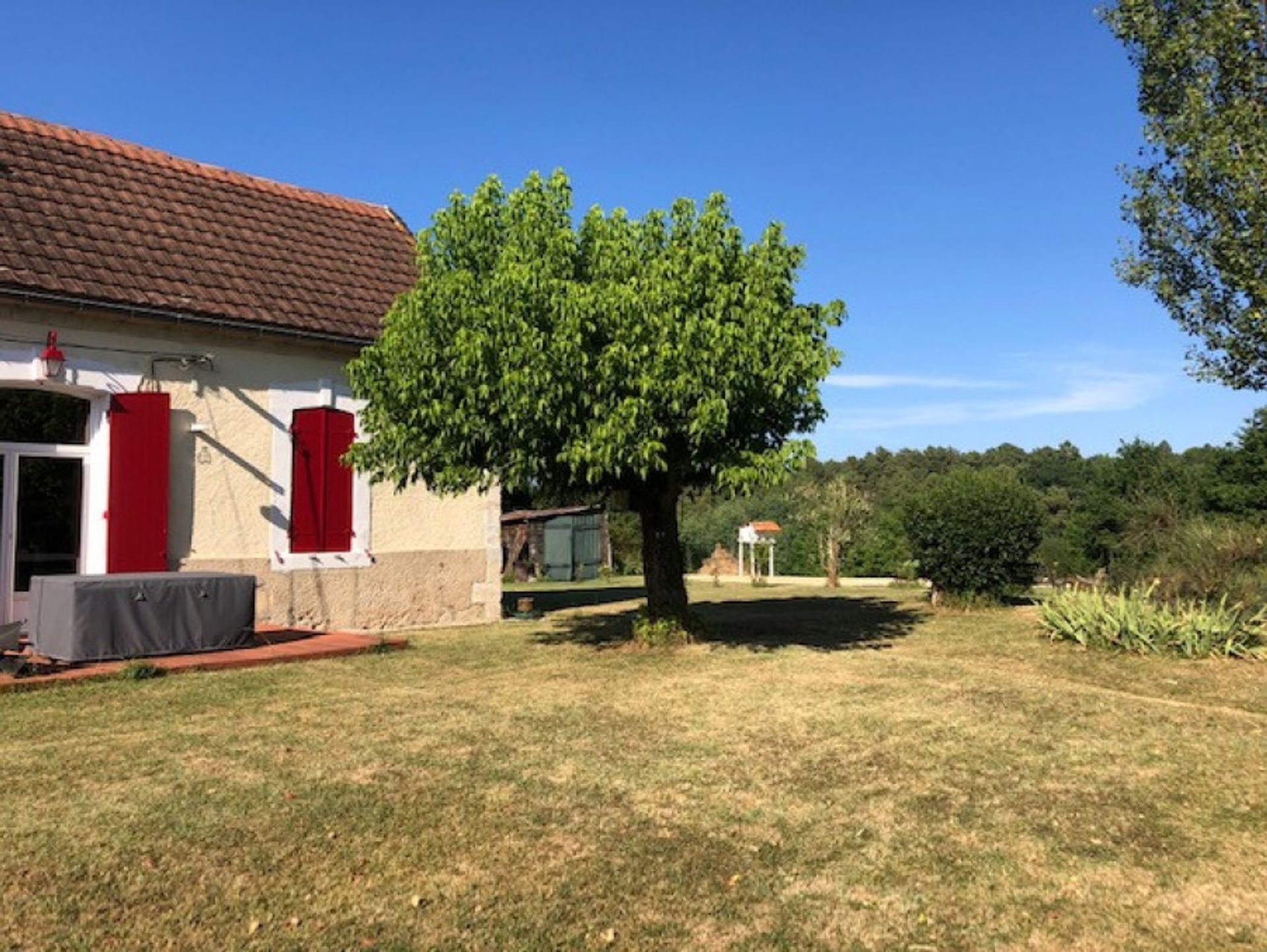 Hus i Ginestet, Nouvelle-Aquitaine 10827135