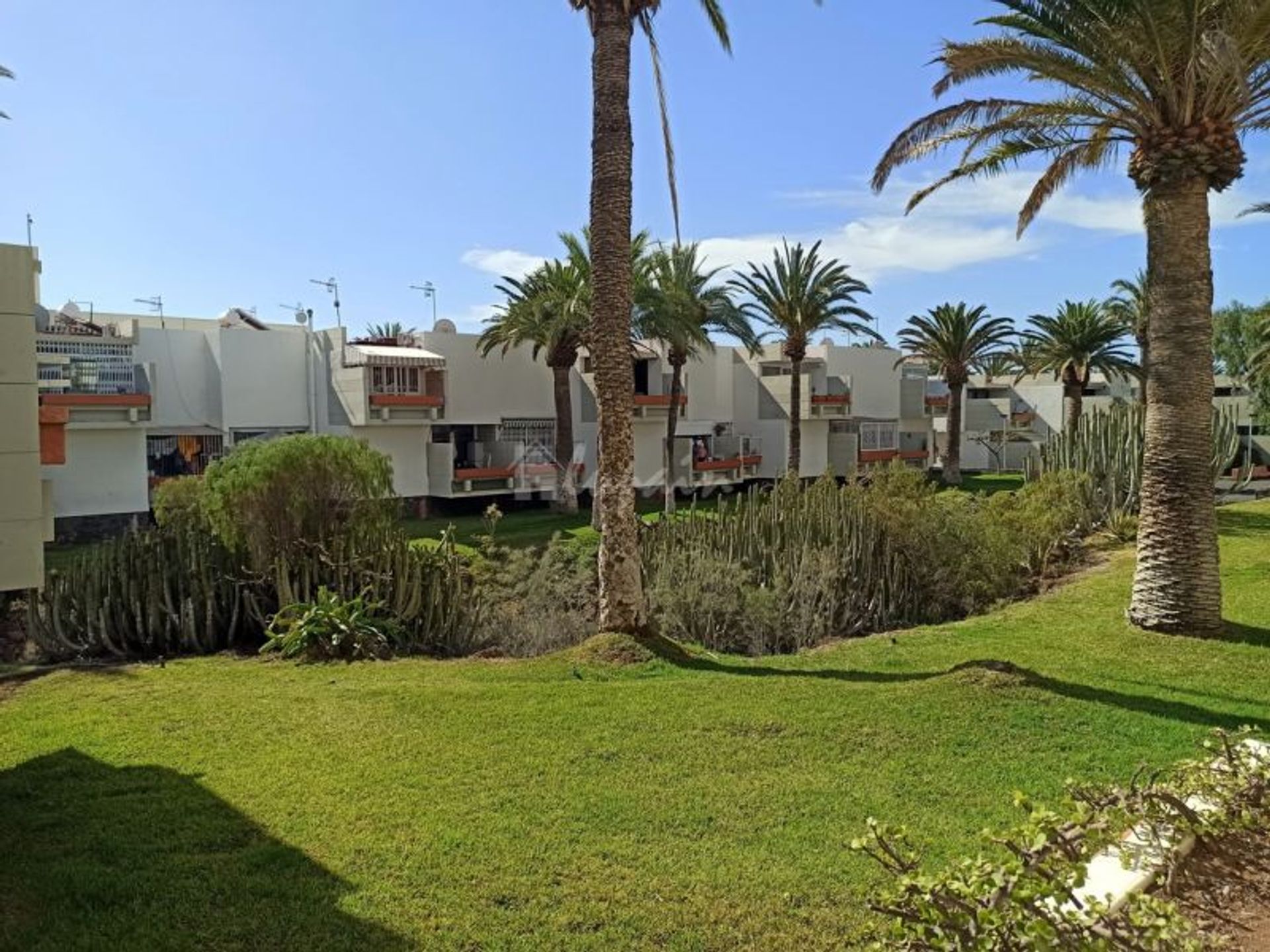 Condominio en Las Galletas, Islas Canarias 10827401