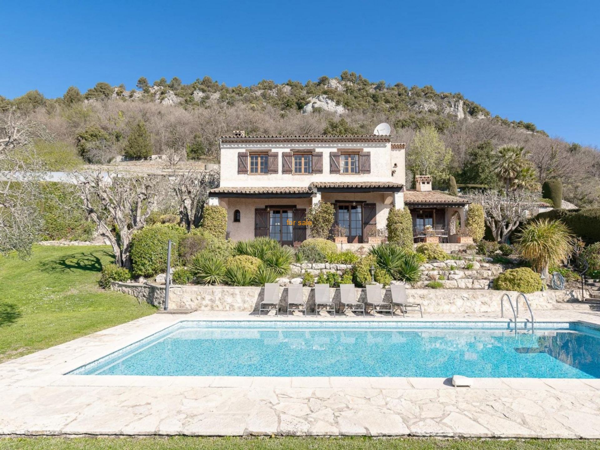 Hus i Tourrettes-sur-Loup, Provence-Alpes-Côte d'Azur 10827465