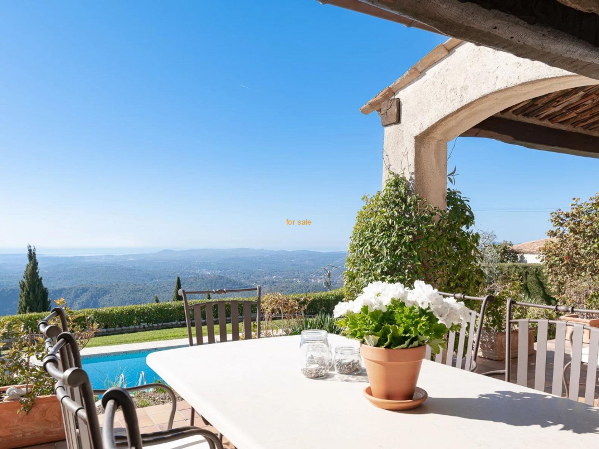 Hus i Tourrettes-sur-Loup, Provence-Alpes-Côte d'Azur 10827465