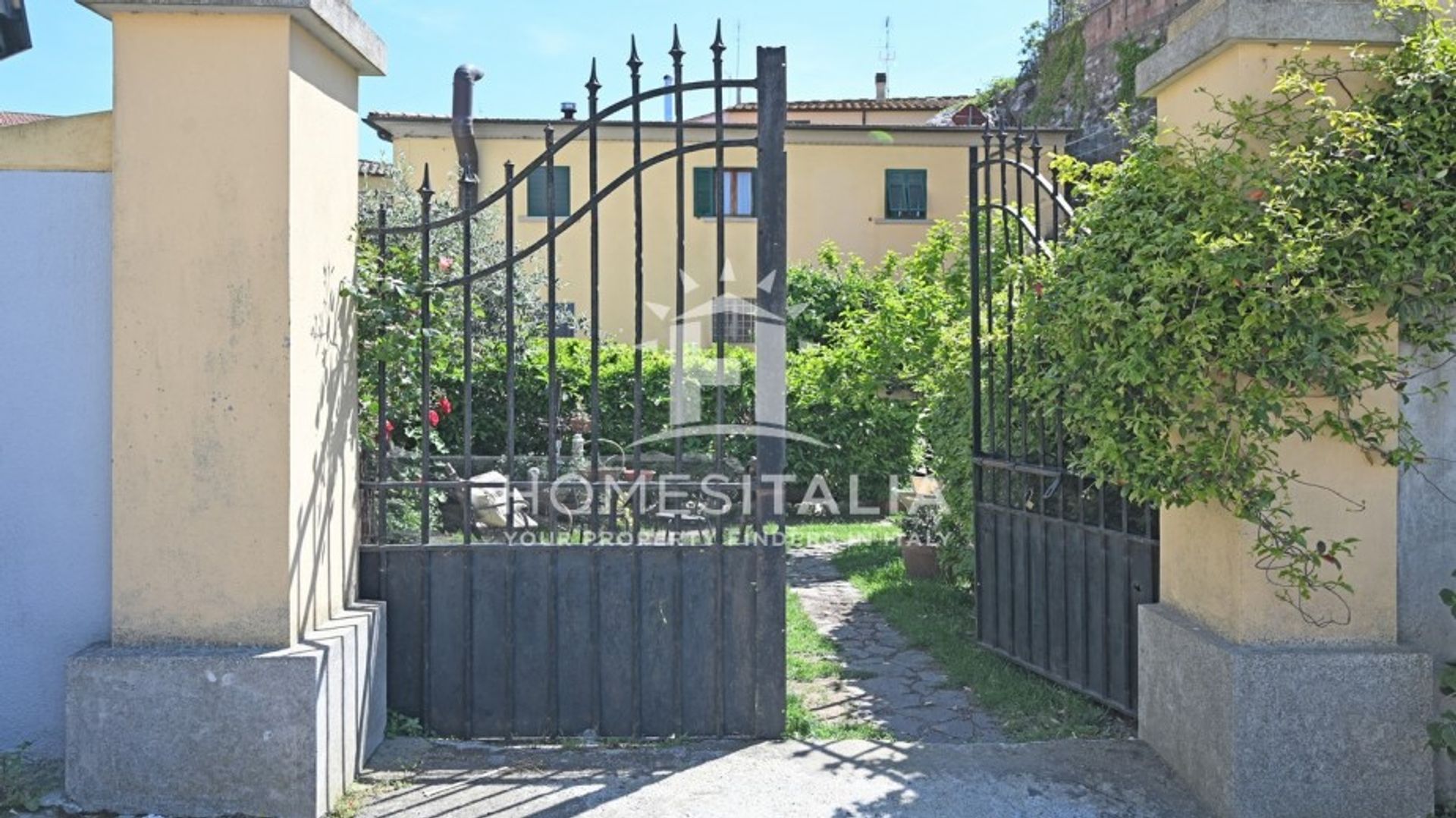 Industriale nel Castellina Marittima, Toscana 10827691