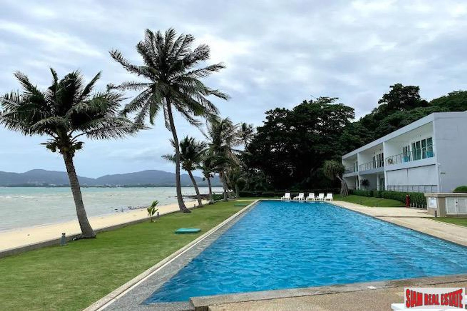 Condominio nel Divieto Laem Phan Wa, Phuket 10827816