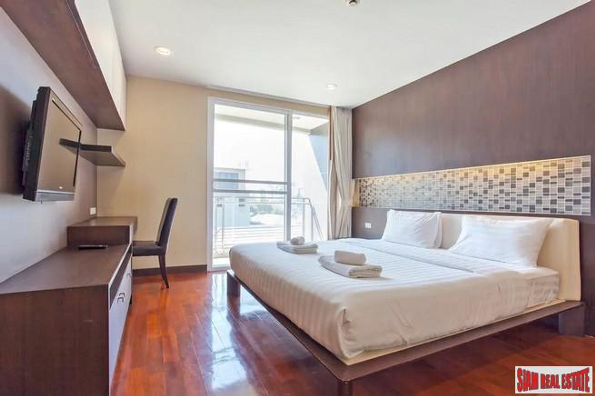 Condominium in Watthana, Krung Thep Maha Nakhon 10827883