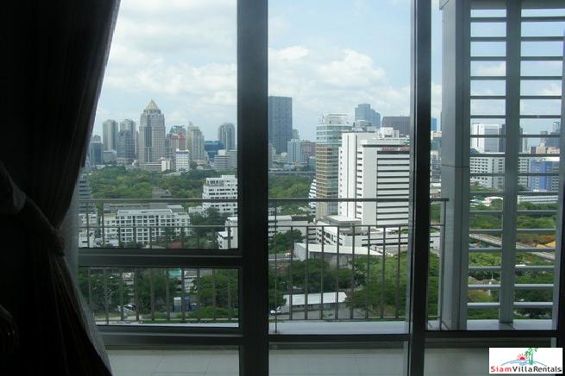 Condominium in , Bangkok 10827896