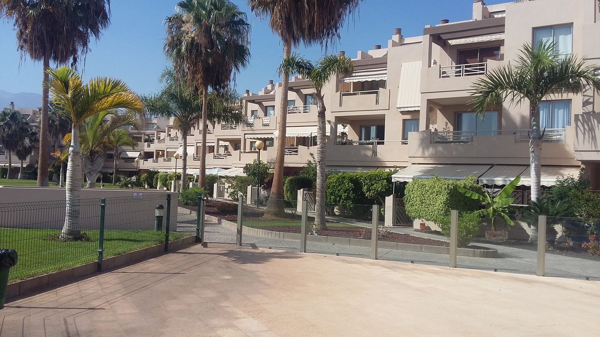 Condominium in La Tejita, Canarias 10827920