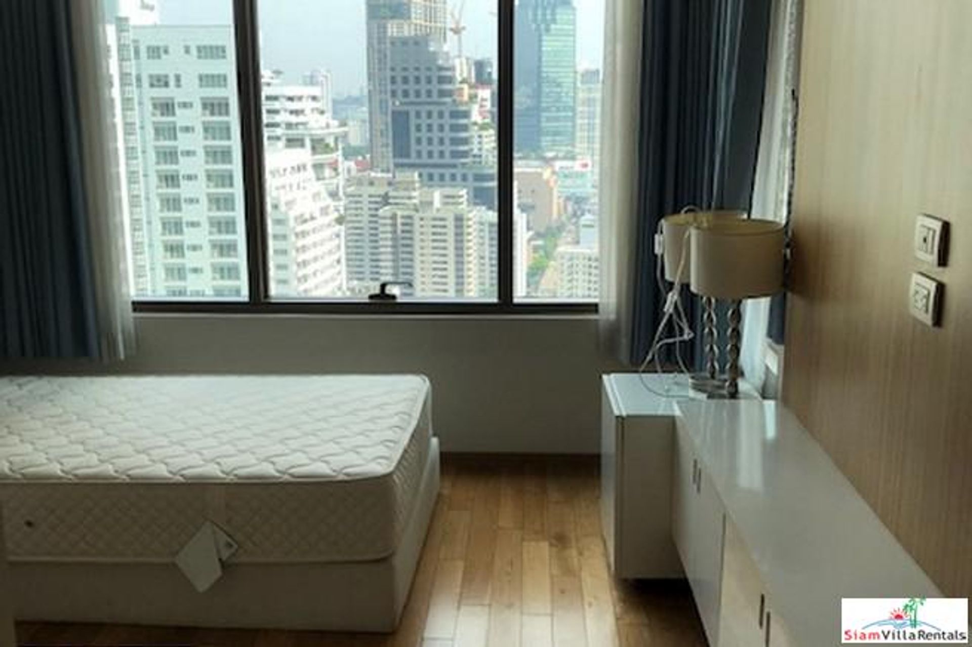 Condominium in , Krung Thep Maha Nakhon 10827984