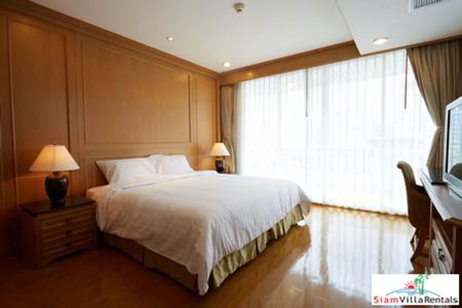 Condominio en Khlong Toei, Krung Thep Maha Nakhon 10828025