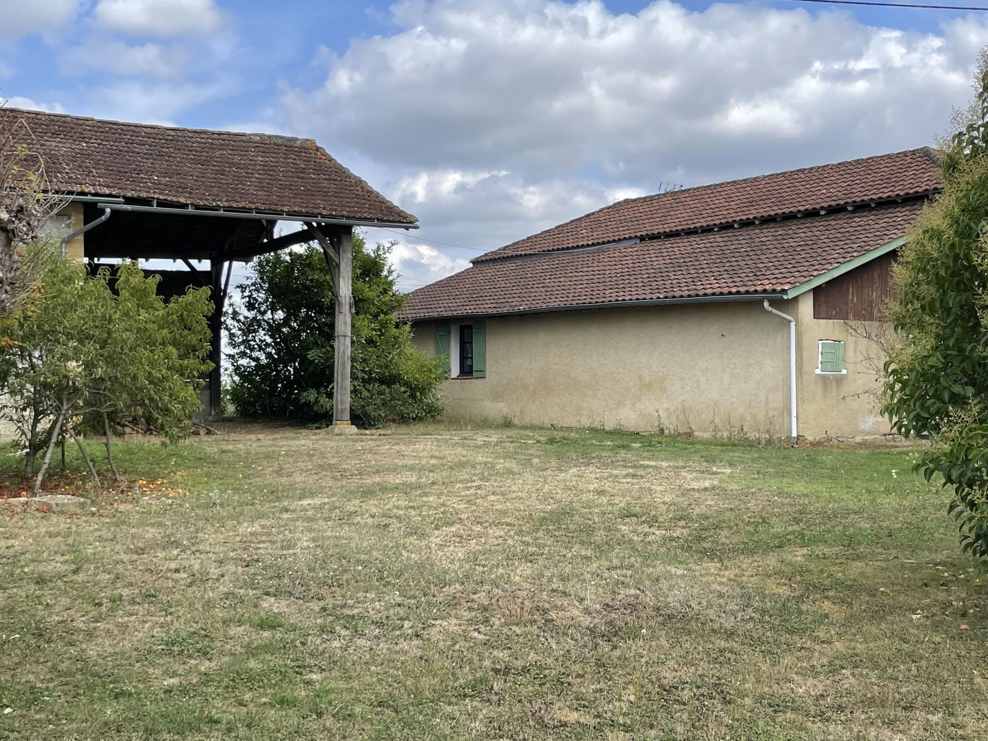 Rumah di Masseube, Occitanie 10828091