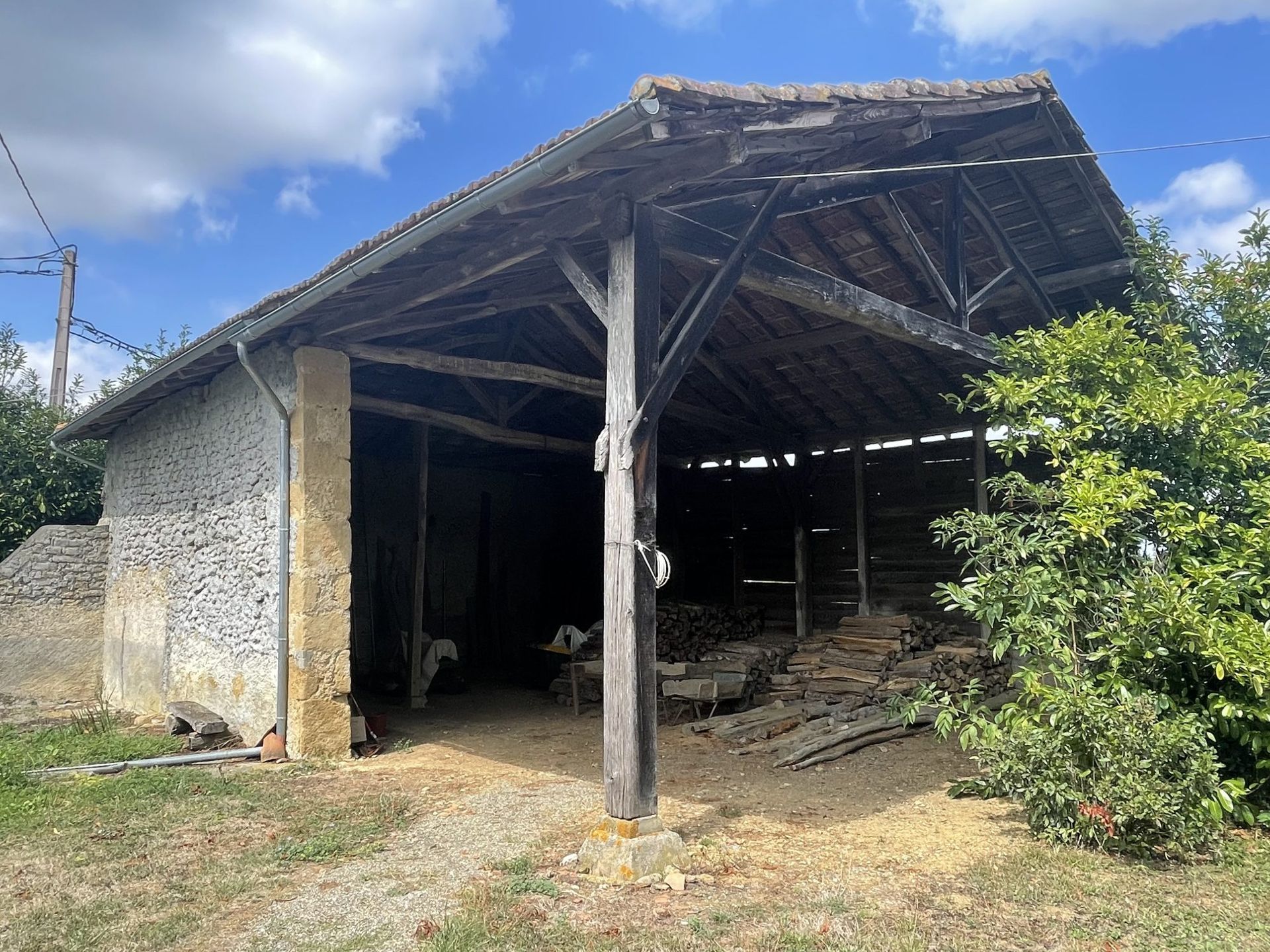 rumah dalam Masseube, Occitanie 10828091