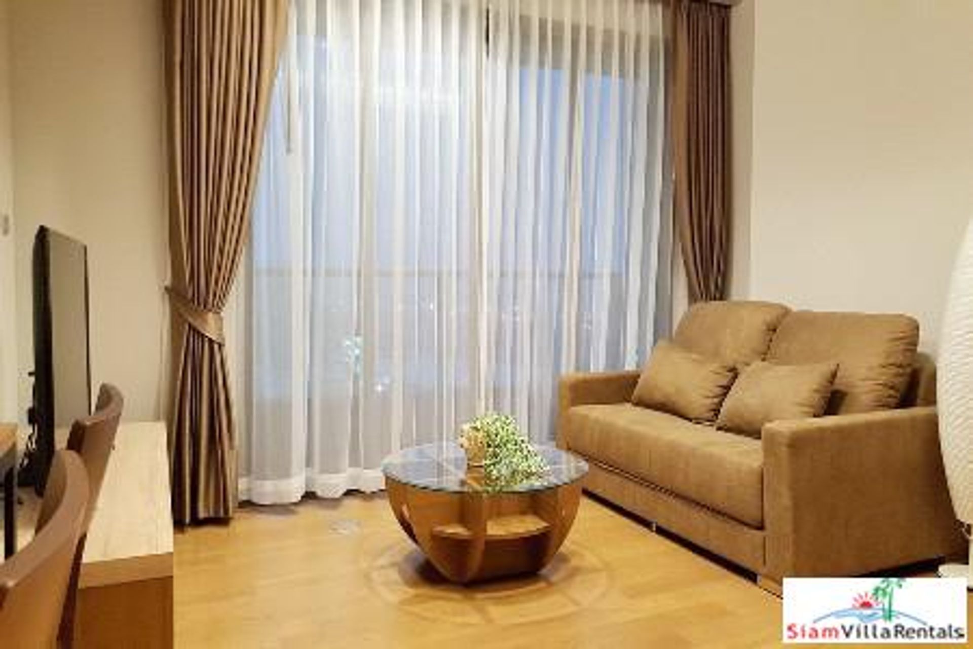 Condominium in Watthana, Krung Thep Maha Nakhon 10828098