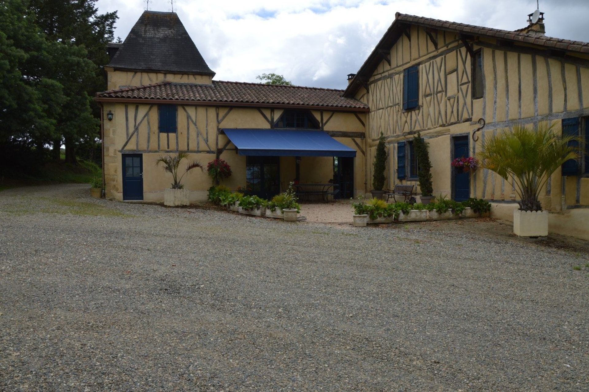 casa en Aignan, Occitanie 10828174