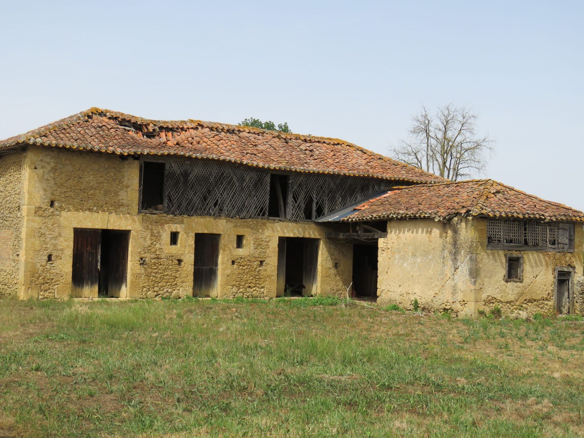 casa no Mirande, Occitanie 10828189