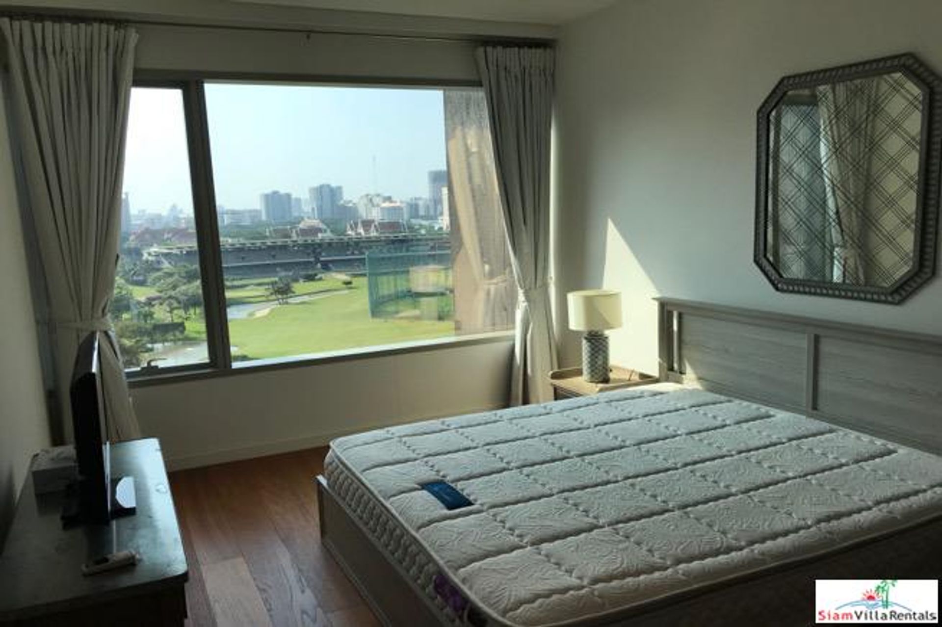 Condominium in , Krung Thep Maha Nakhon 10828192