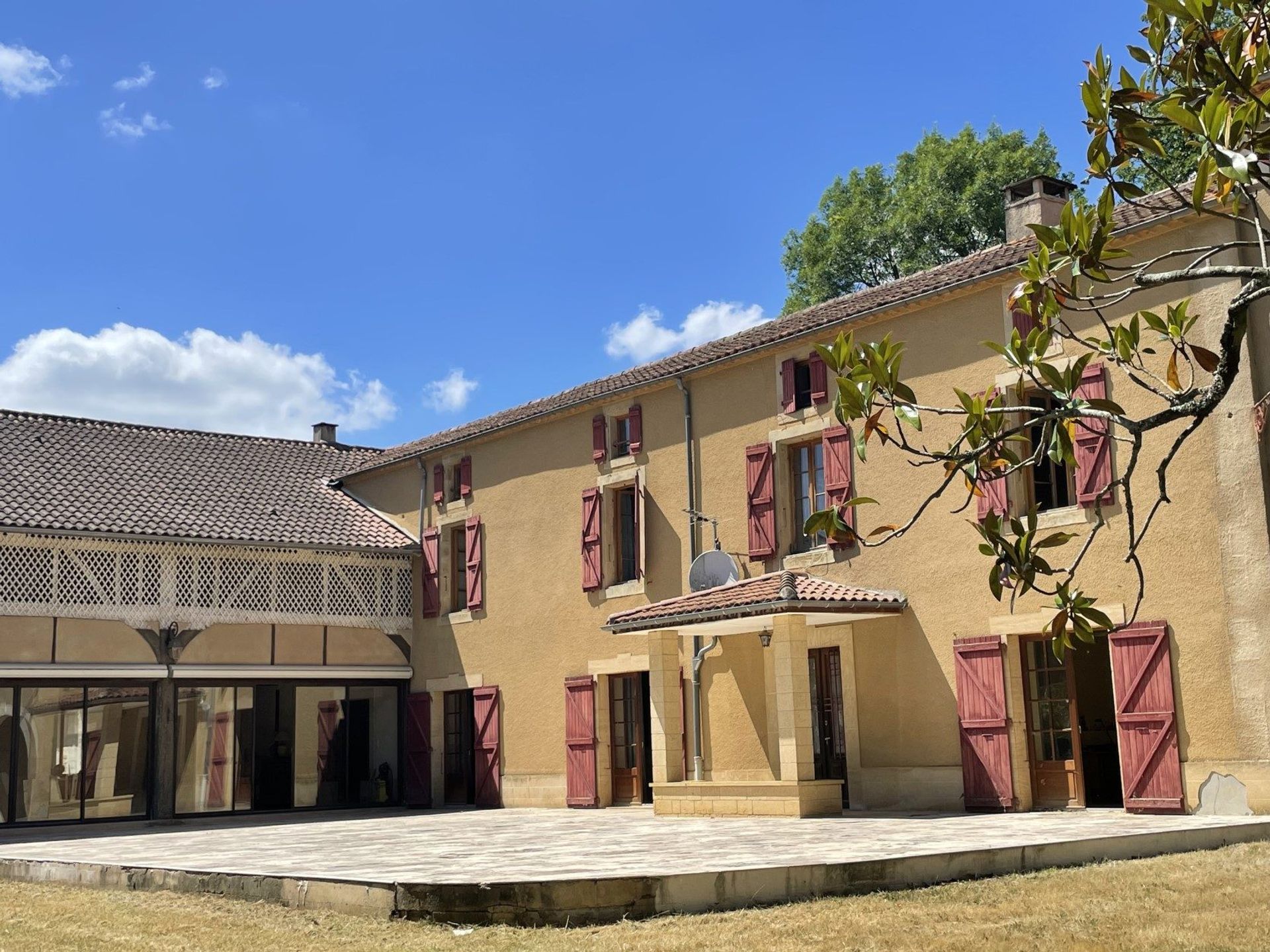 casa en Mielan, Occitanie 10828193