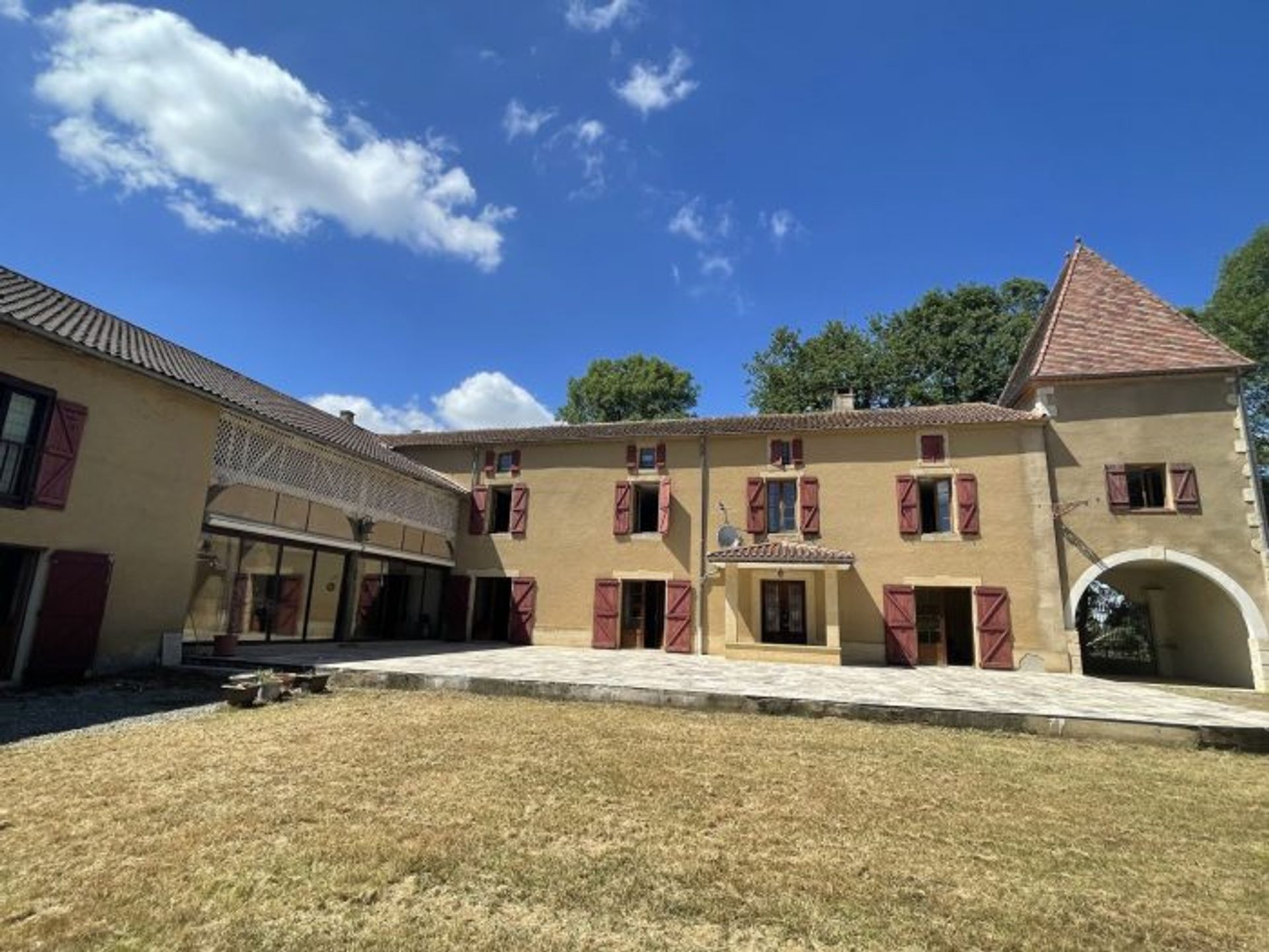 casa en Mielan, Occitanie 10828193