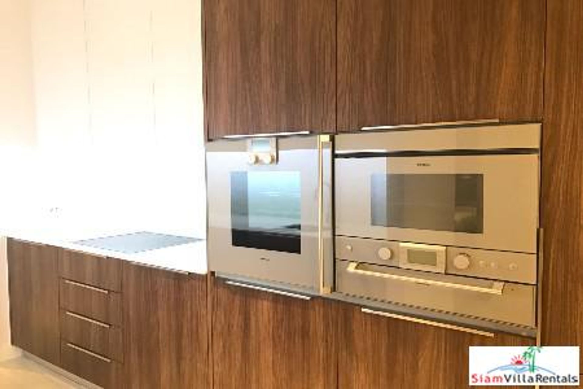 Condominio en Patum Wan, Krung Thep Maha Nakhon 10828195