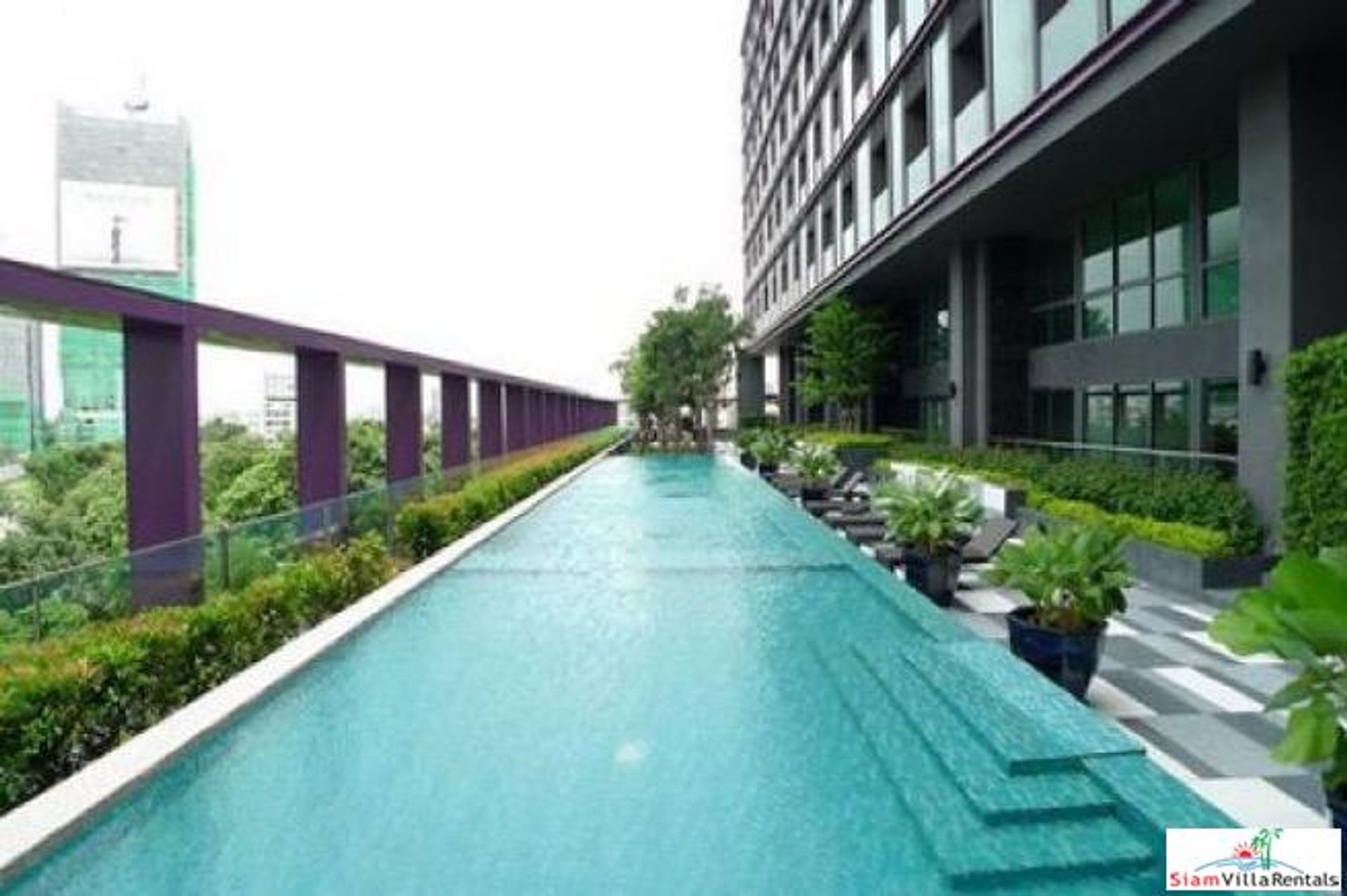 Condominium in , Krung Thep Maha Nakhon 10828227