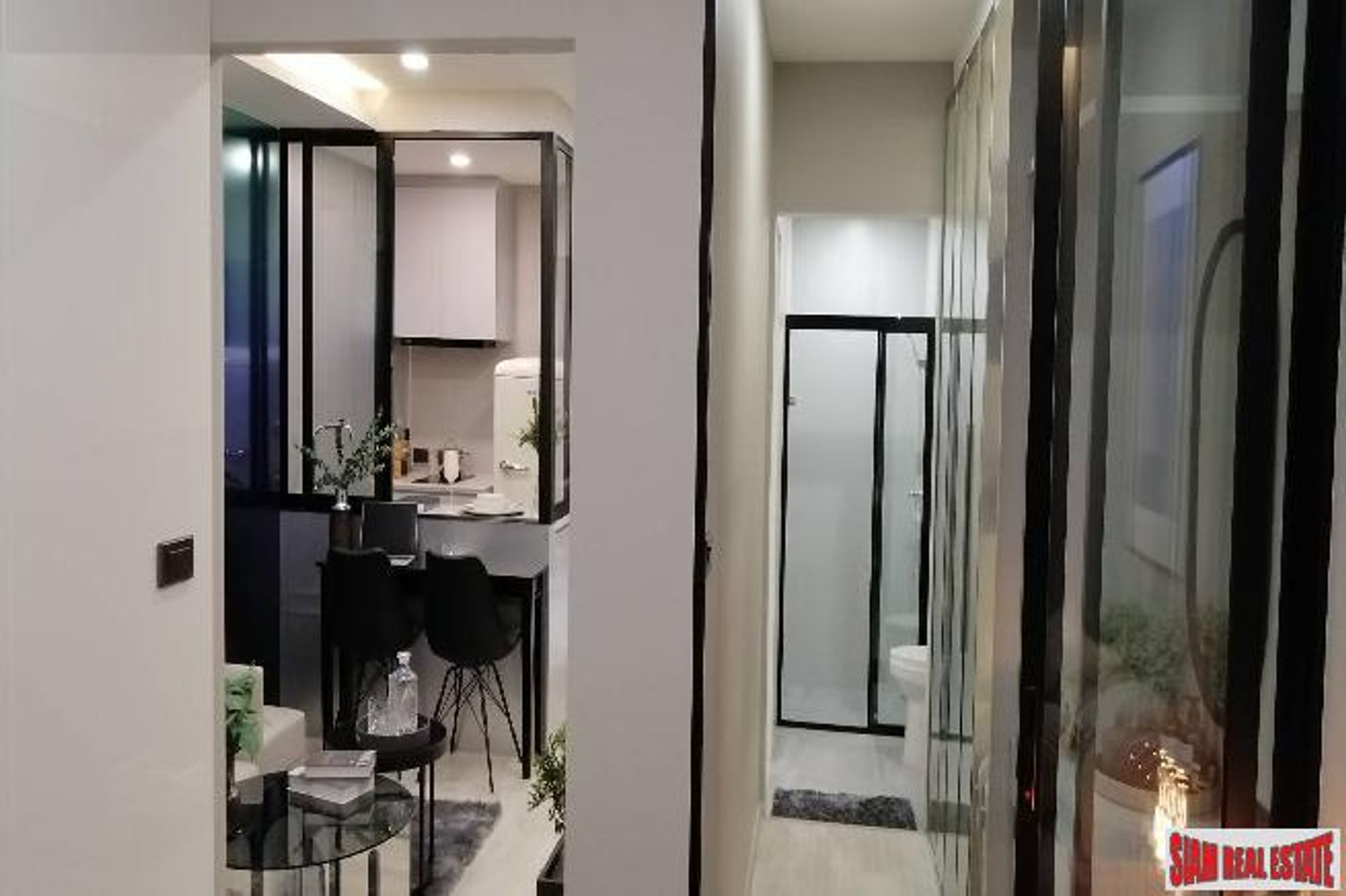 Condominium in , Krung Thep Maha Nakhon 10828365