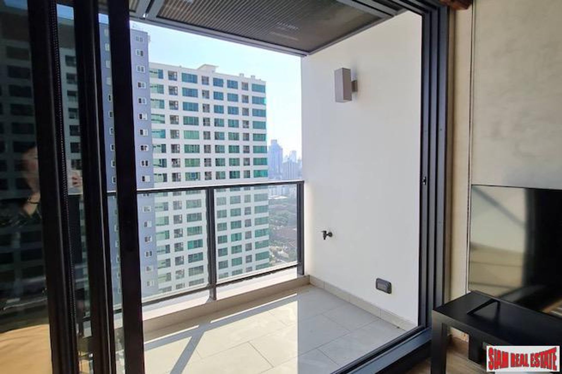 Condominium in , Krung Thep Maha Nakhon 10828374