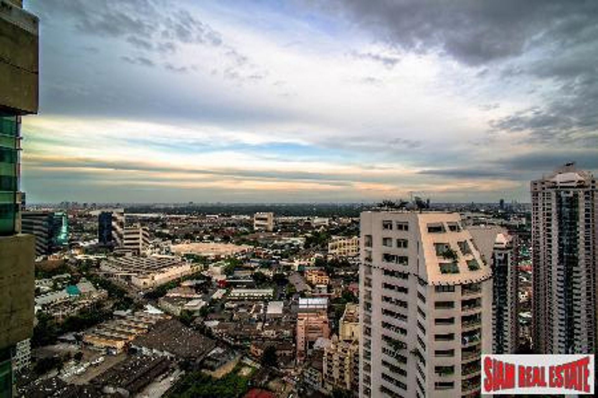 Condominio nel Wattana, Krung Thep Maha Nakhon 10828387