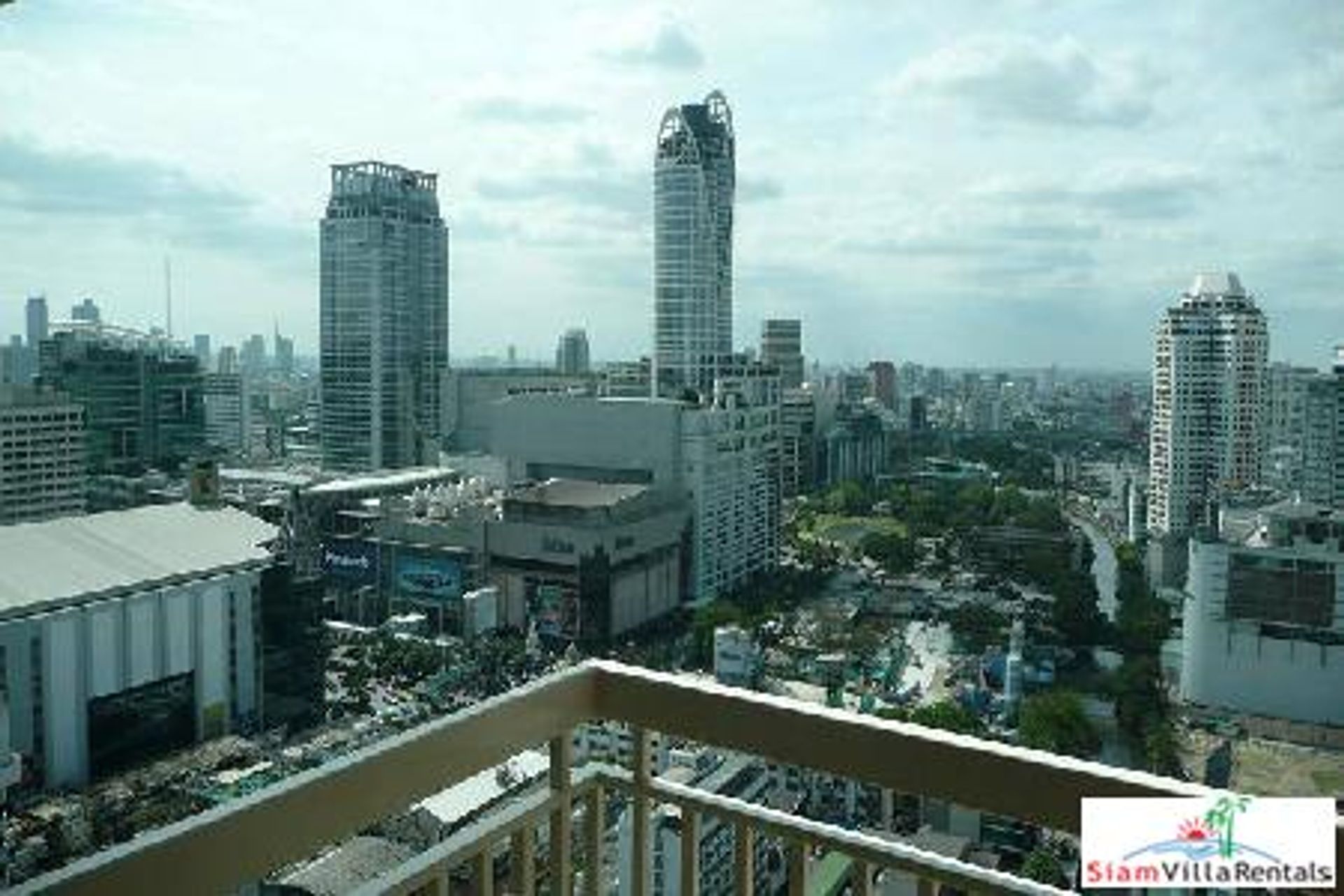 Osakehuoneisto sisään , Krung Thep Maha Nakhon 10828390