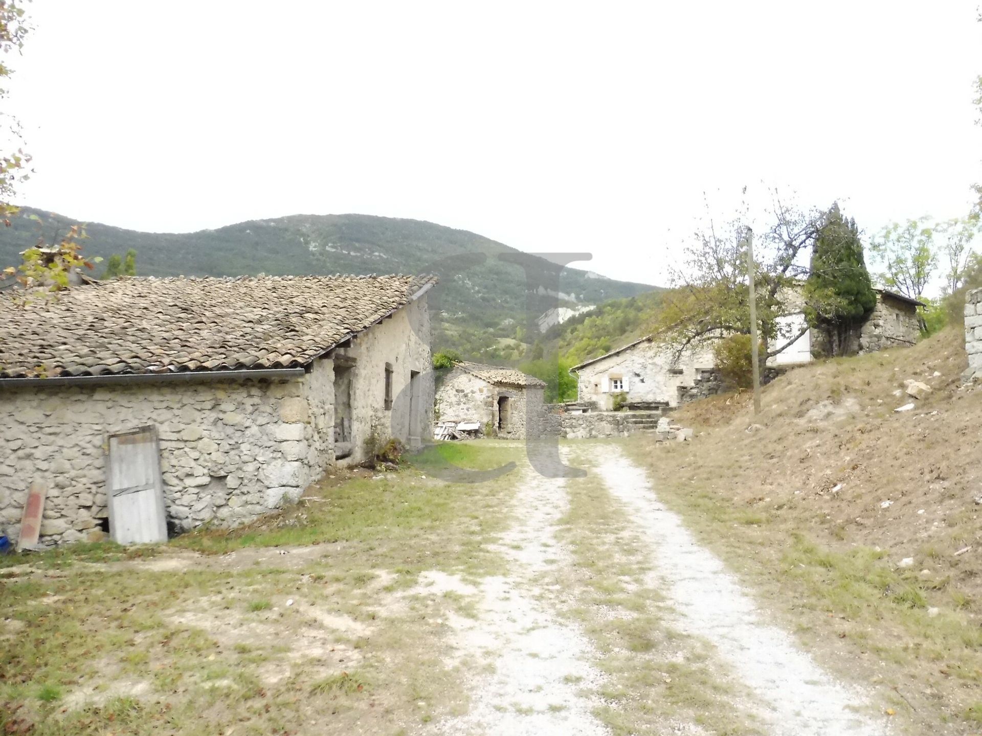 casa en Nyons, Auvergne-Rhône-Alpes 10828745