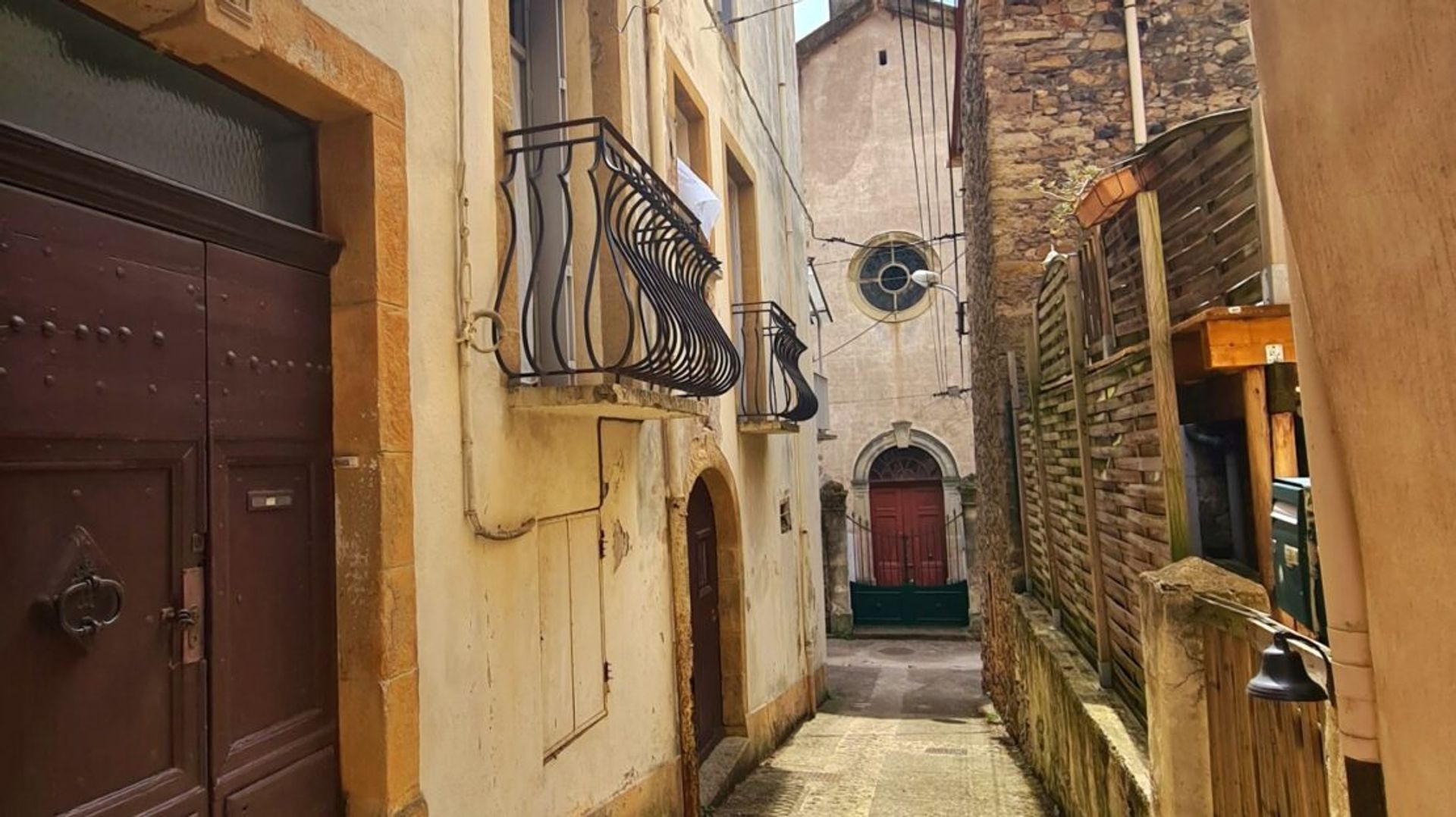 casa en La Tour-sur-Orb, Occitanie 10828831