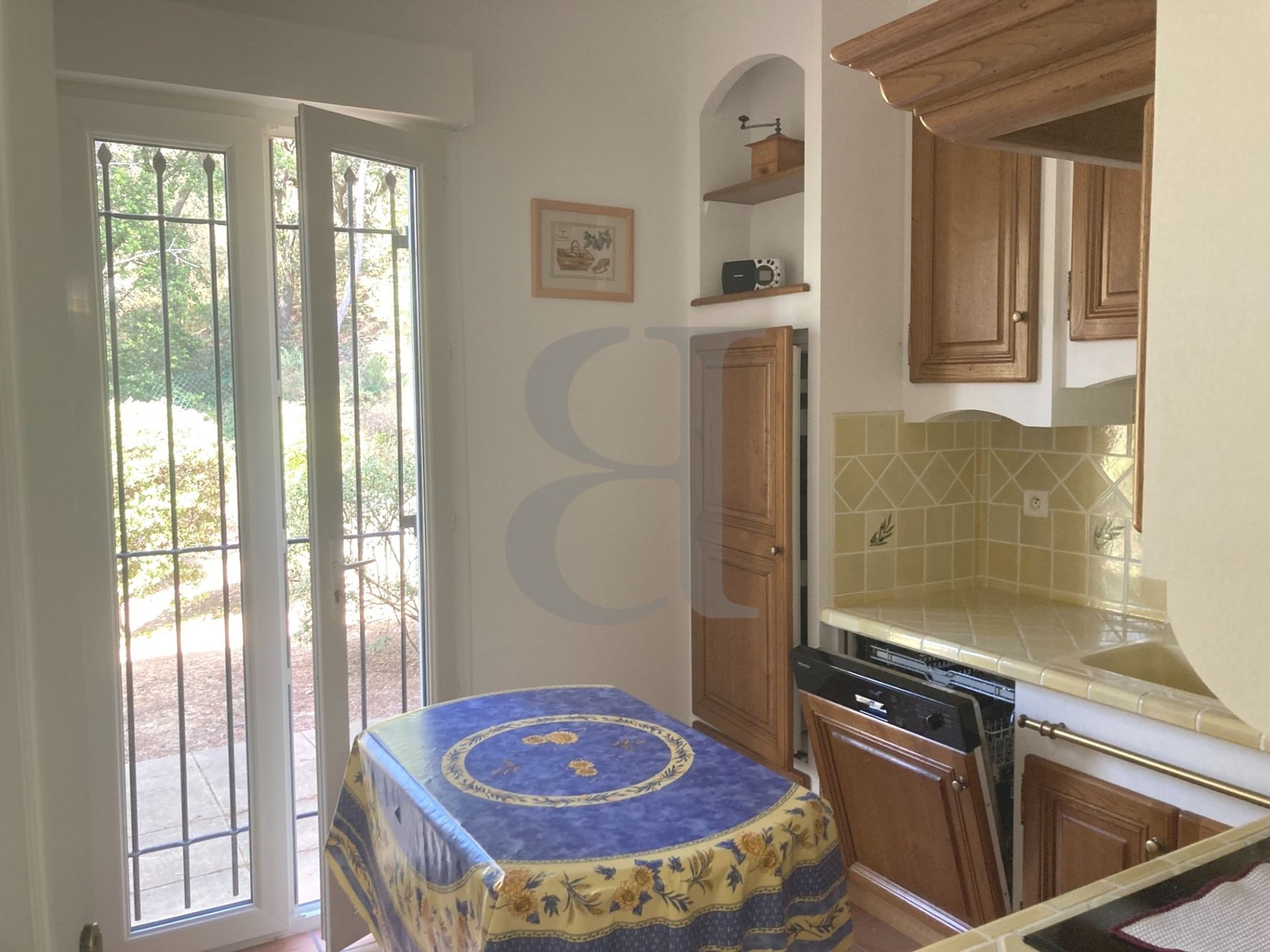 Hus i Vaison-la-Romaine, Provence-Alpes-Cote d'Azur 10828968