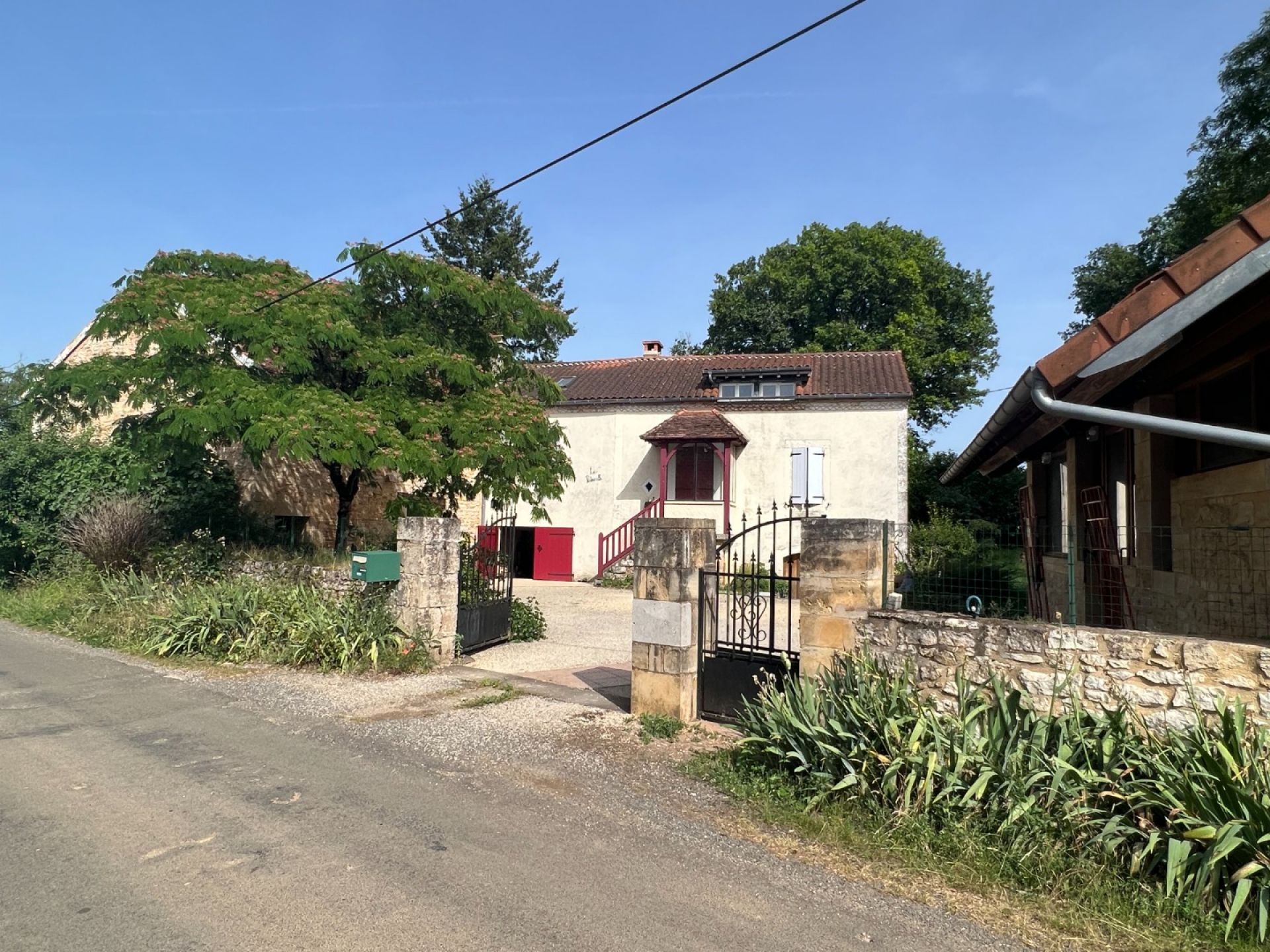 casa en Saint-Priest-les-Fougères, Nouvelle-Aquitaine 10829063