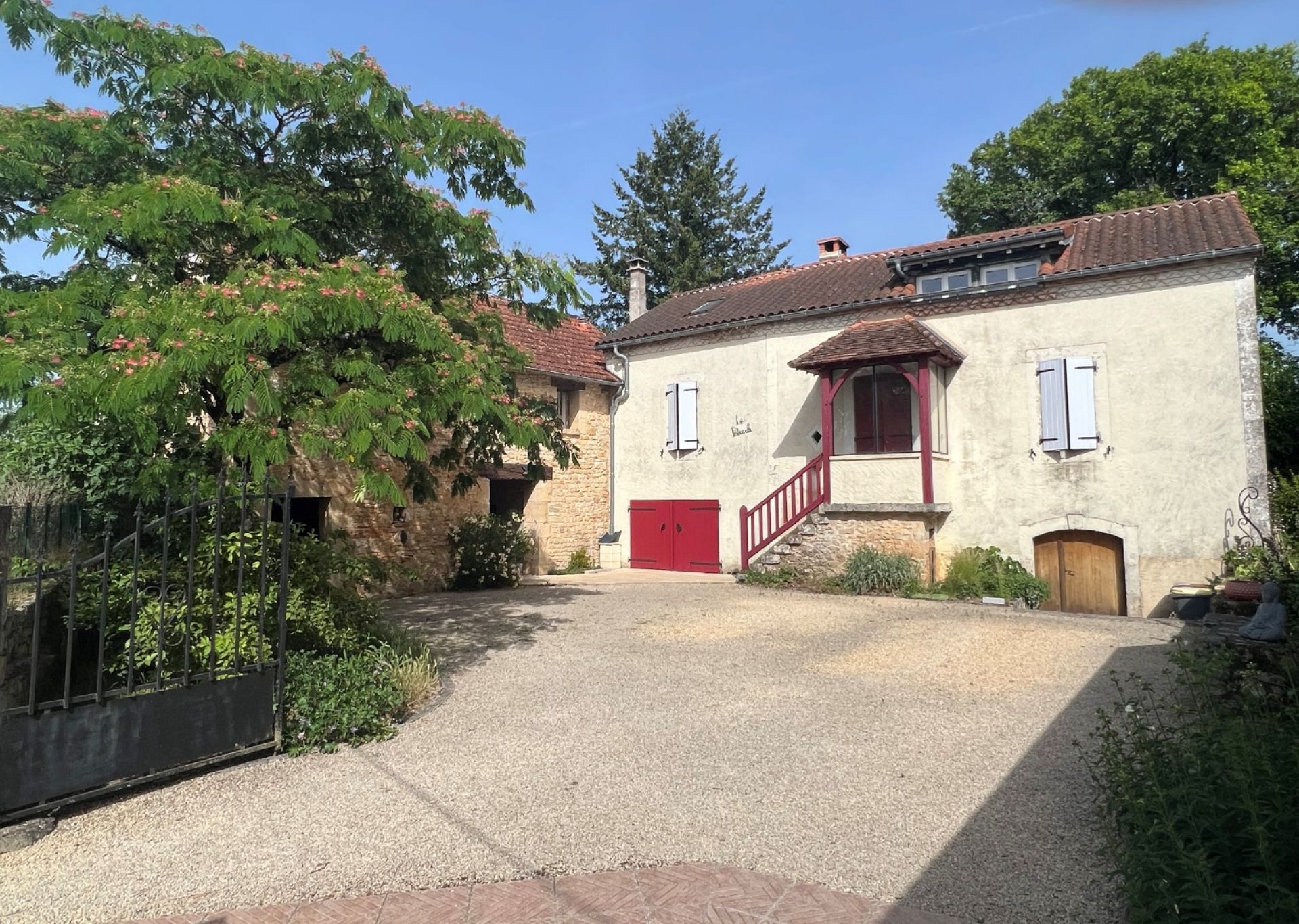 casa en Saint-Priest-les-Fougères, Nouvelle-Aquitaine 10829063