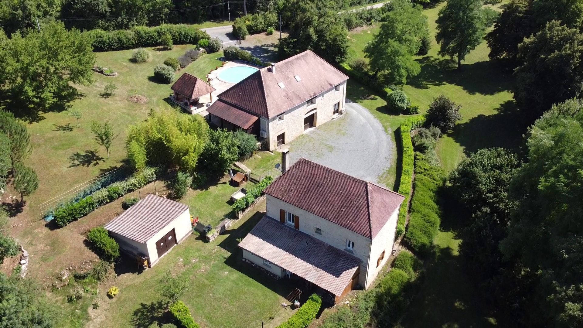 casa no Sarlat-la-Canéda, Nouvelle-Aquitaine 10829120