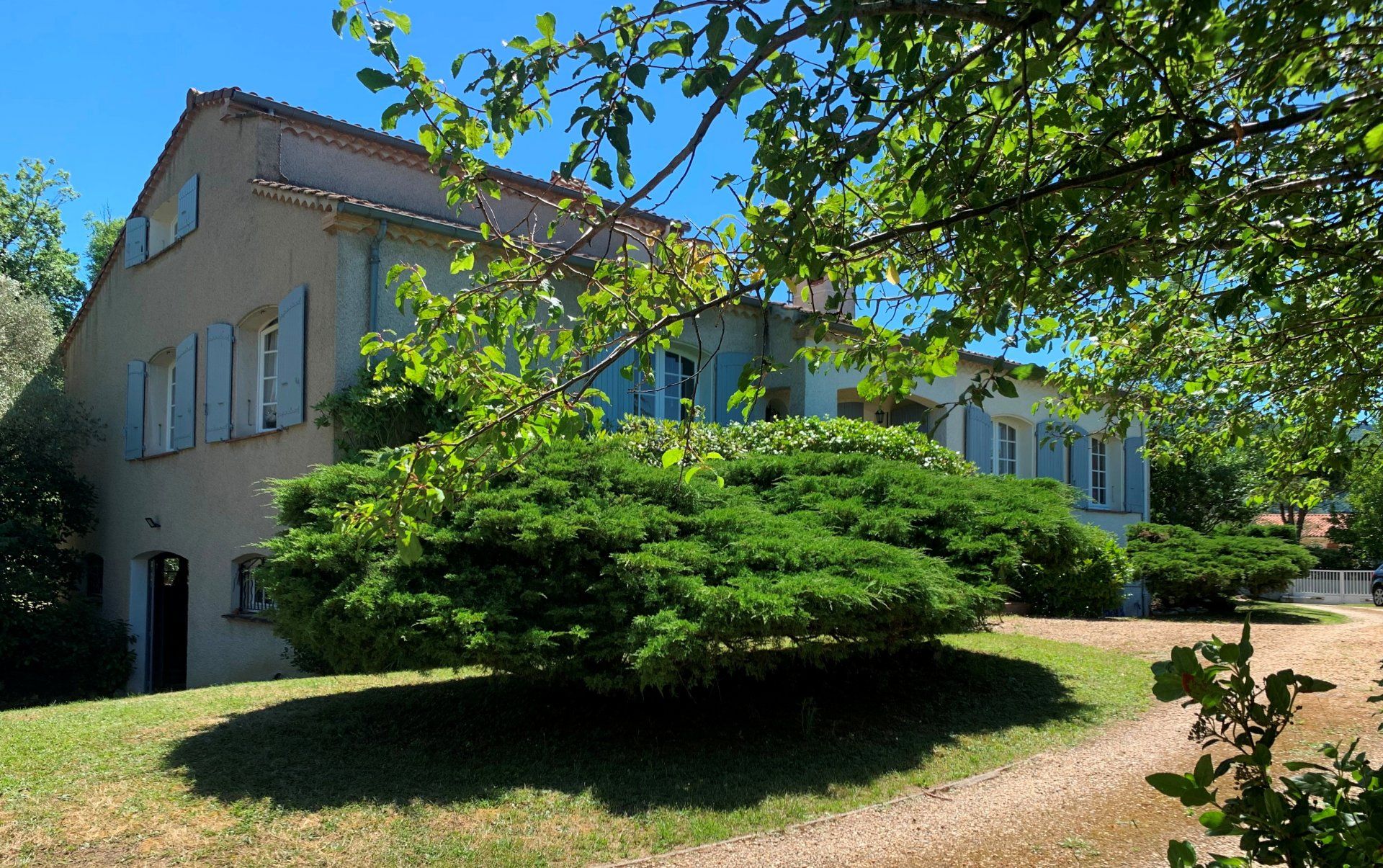 Otro en Mazamet, Occitanie 10829169