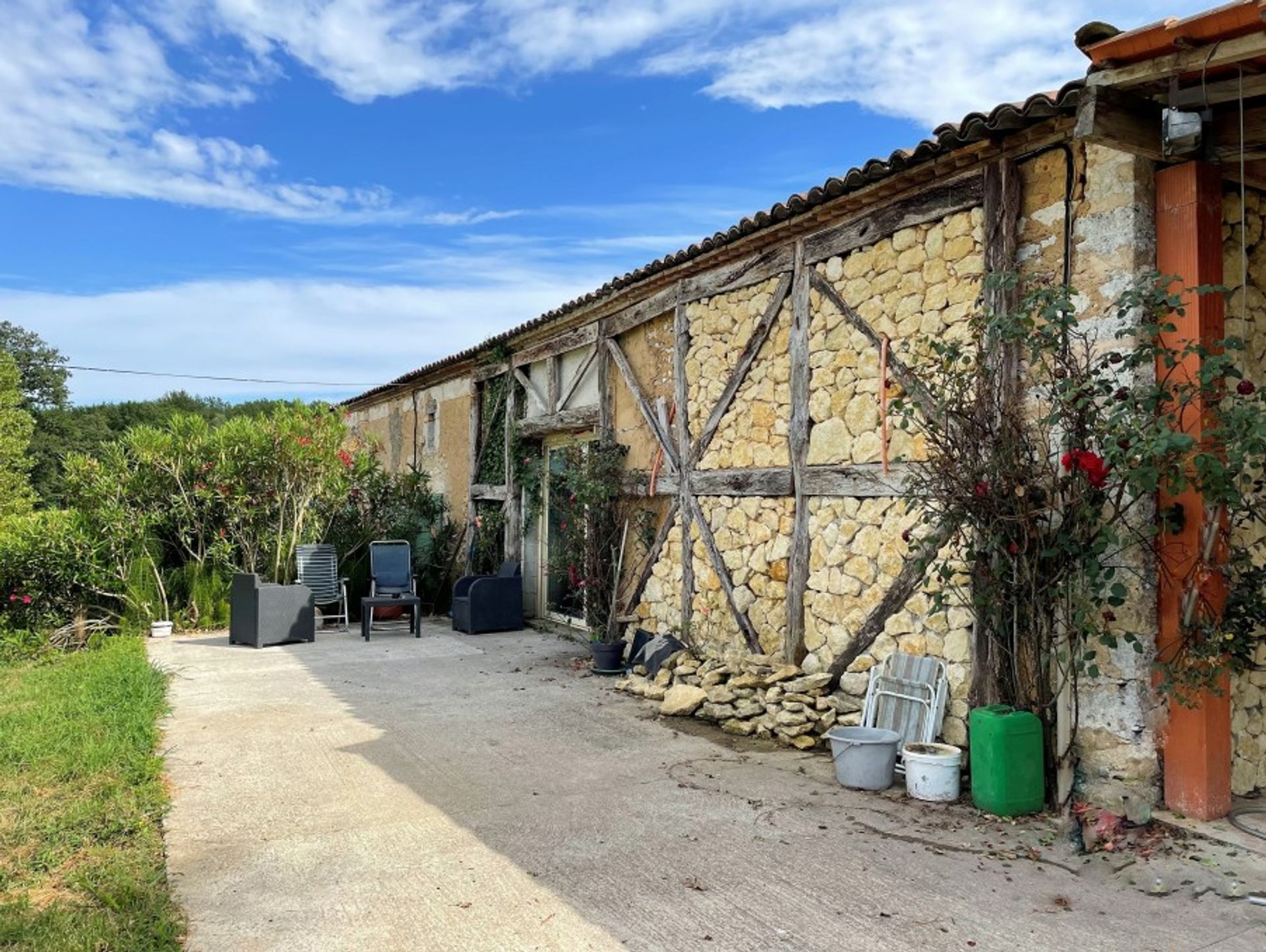 Rumah di Monpazier, Nouvelle-Aquitaine 10829208