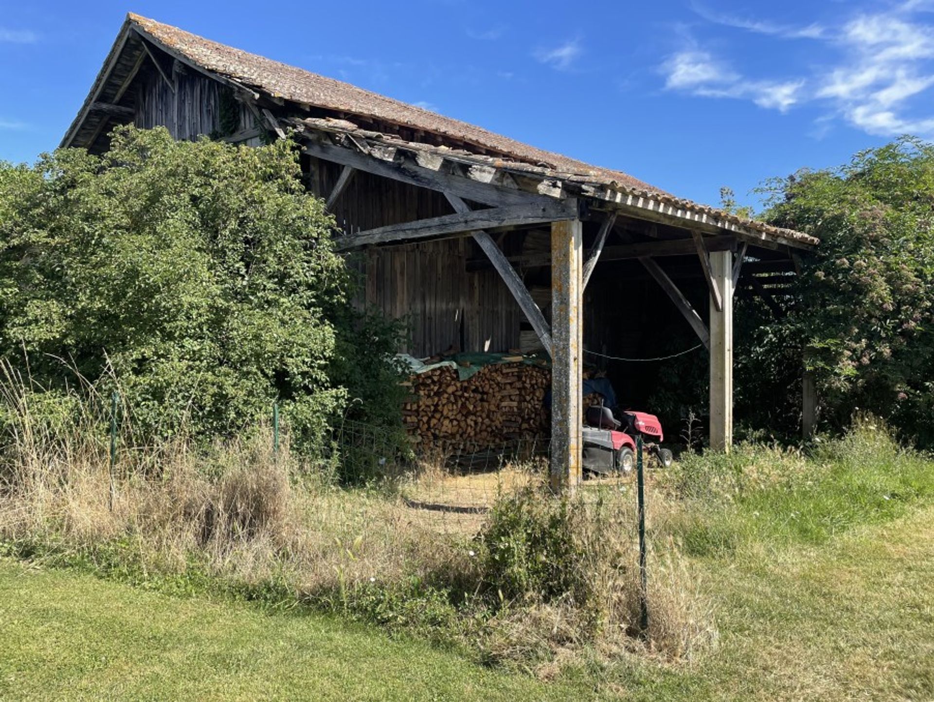 Hus i Montignac-Toupinerie, Nouvelle-Aquitaine 10829222