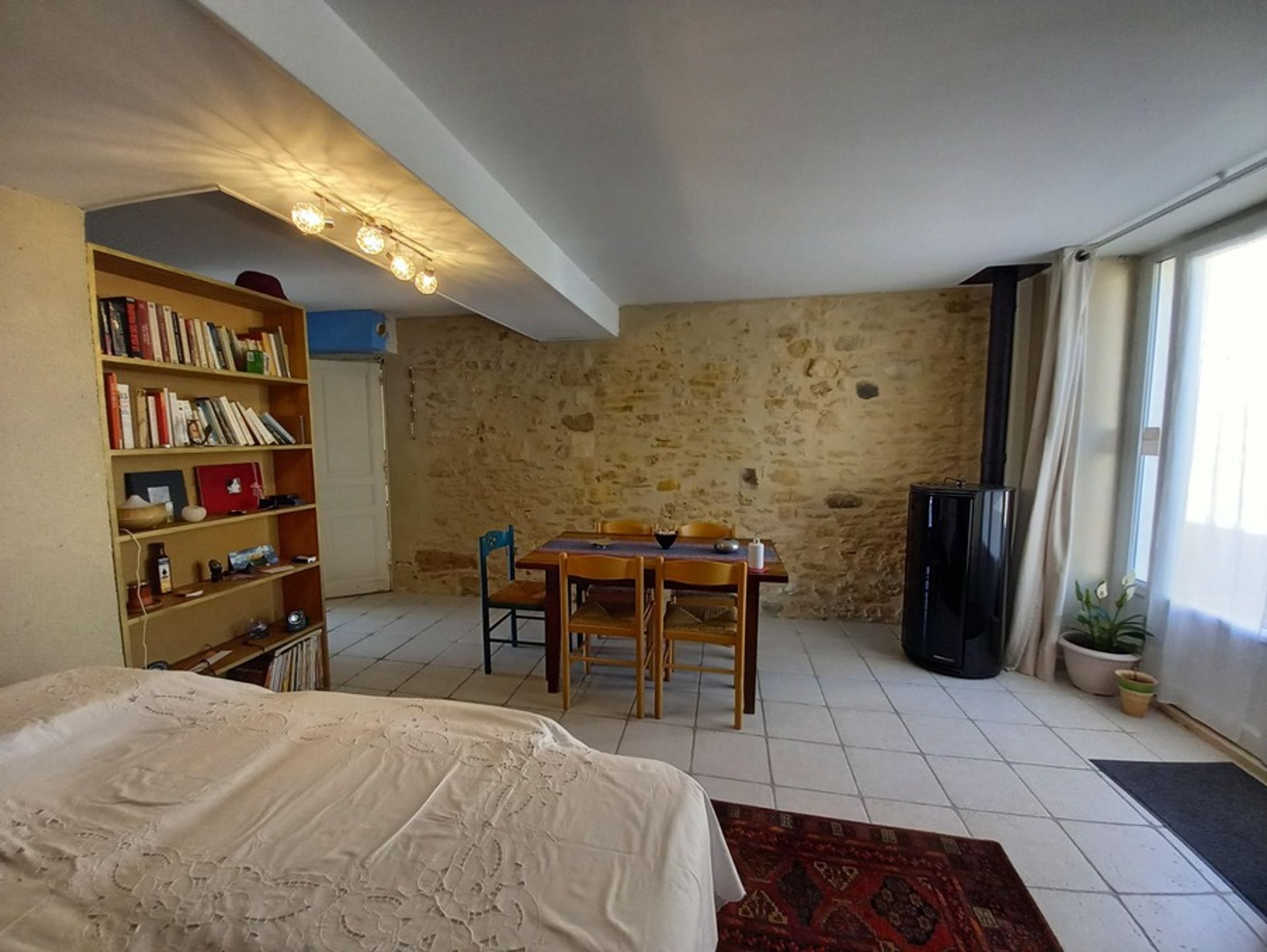 Hus i Monflanquin, Nouvelle-Aquitaine 10829224