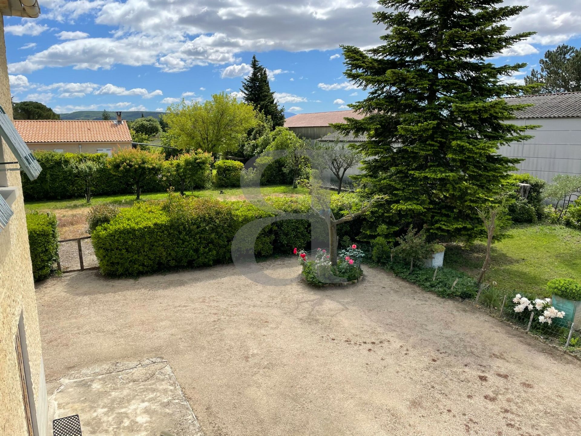 בַּיִת ב Sainte-Cécile-les-Vignes, Provence-Alpes-Côte d'Azur 10829524