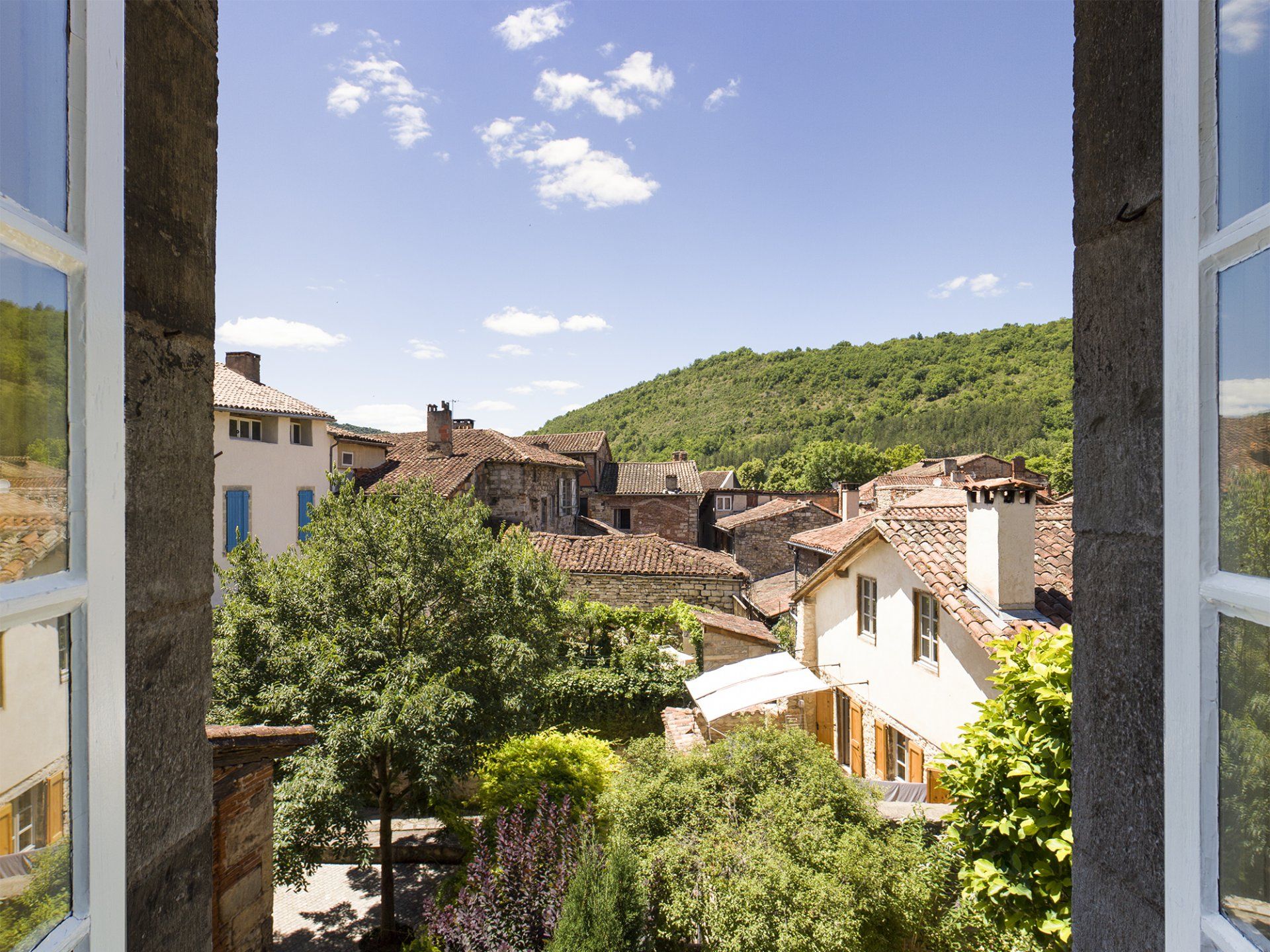 жилой дом в Saint-Antonin-Noble-Val, Occitanie 10829573