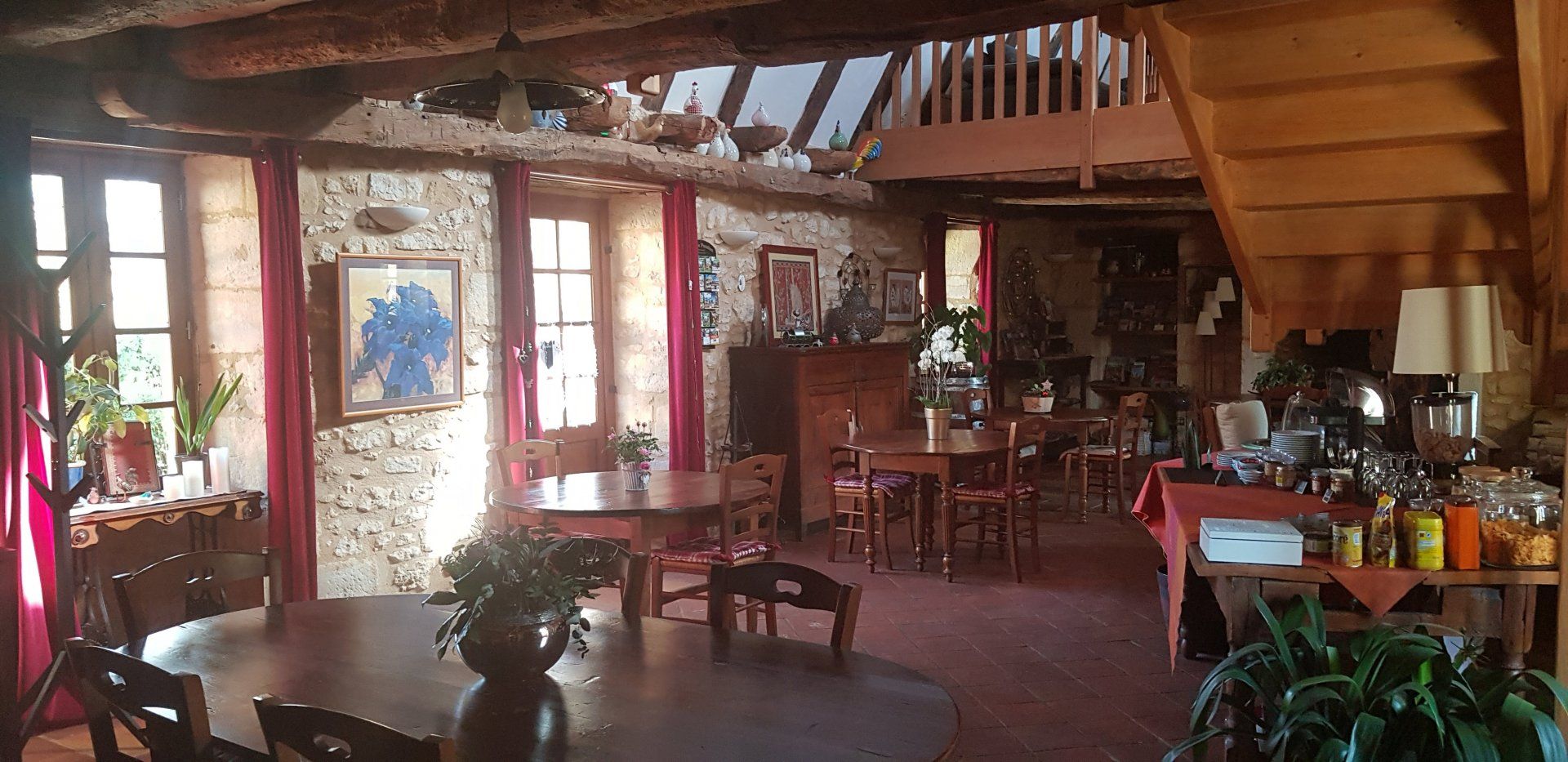 Rumah di Aubas, Nouvelle-Aquitaine 10829579