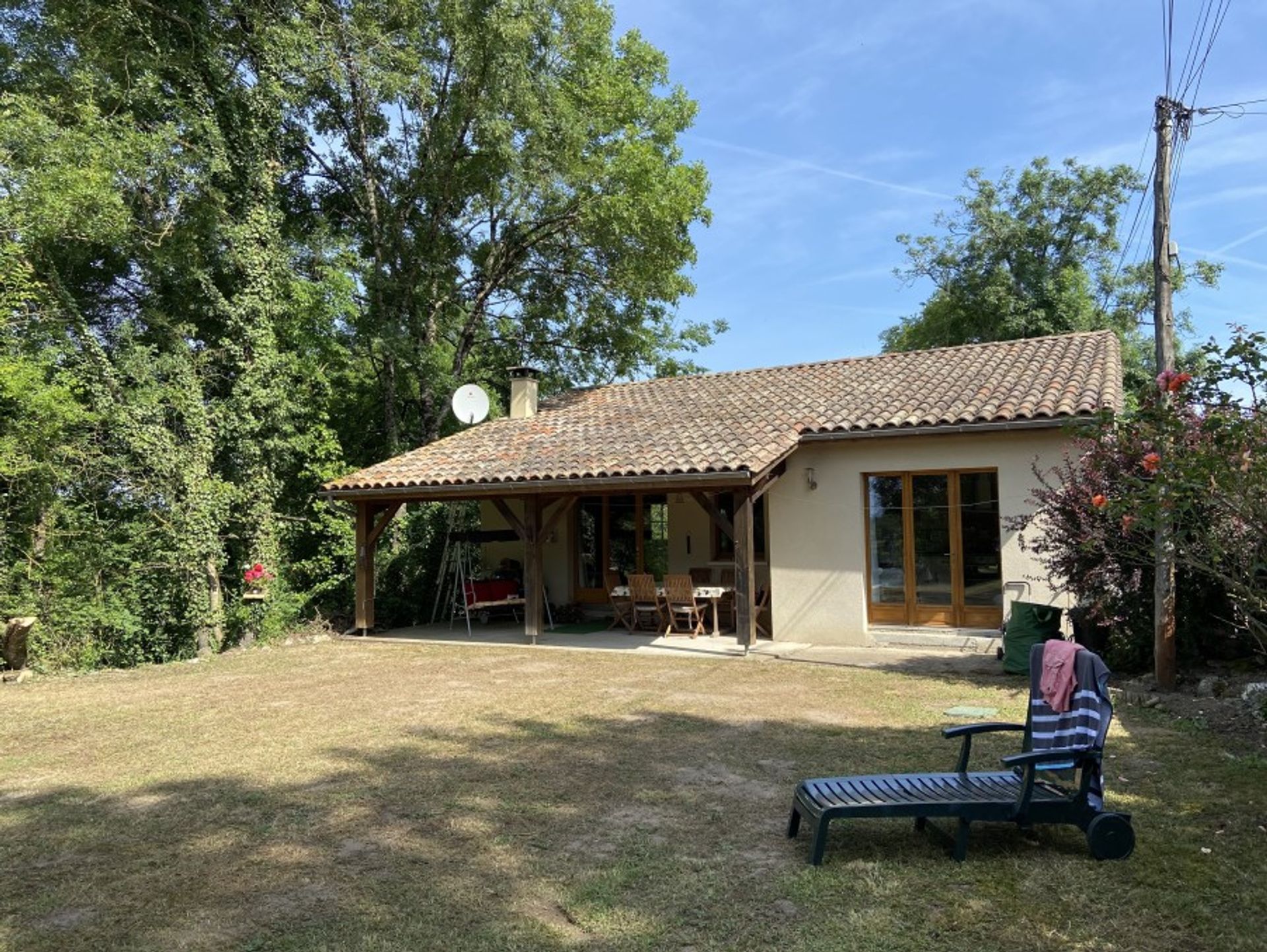 Huis in Saint-Sernin, Nouvelle-Aquitanië 10829631