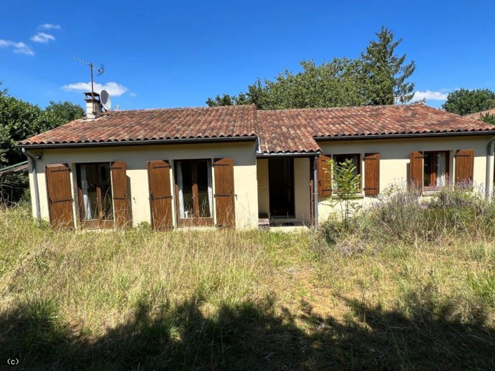 casa no Champagne-Mouton, Nouvelle-Aquitaine 10829942