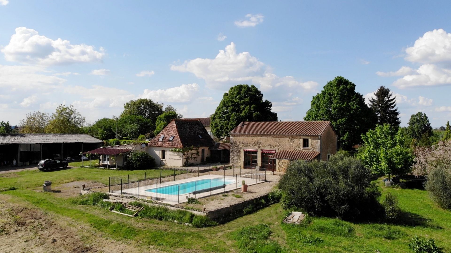 Rumah di Sainte-Alvere, Nouvelle-Aquitaine 10829981