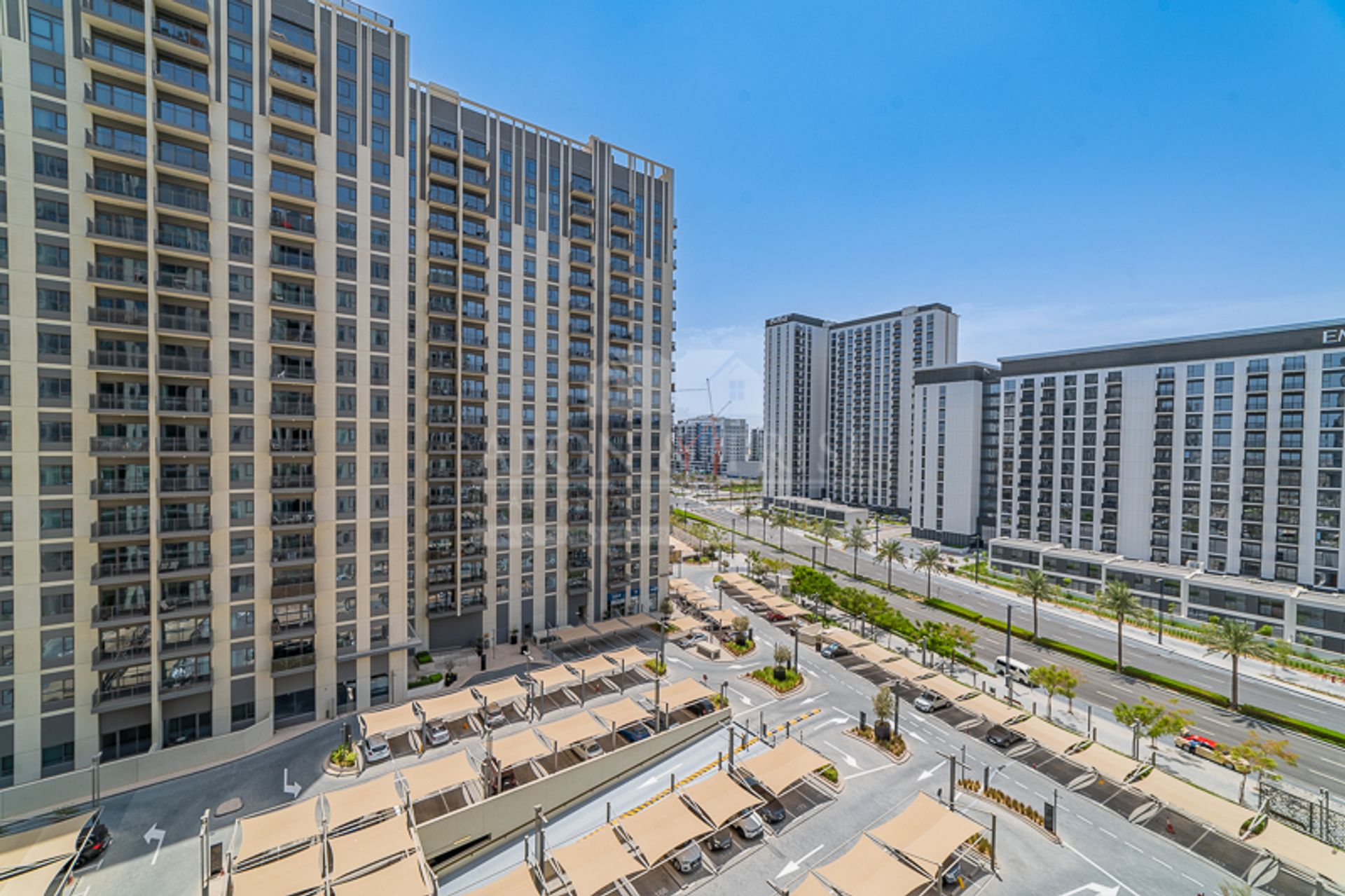 Condominium in Dubai, Dubai 10830059