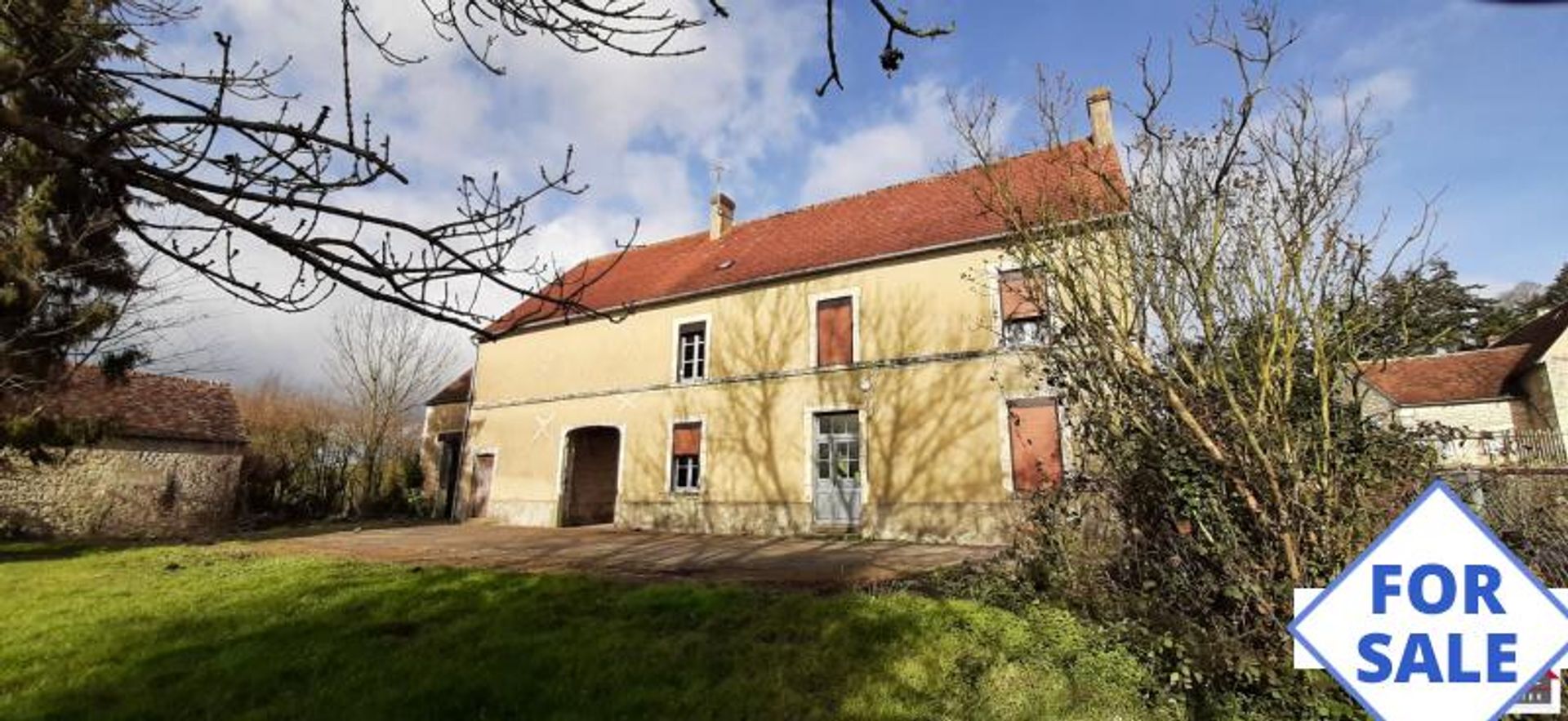 Casa nel Mortagne-au-Perche, Normandy 10830097