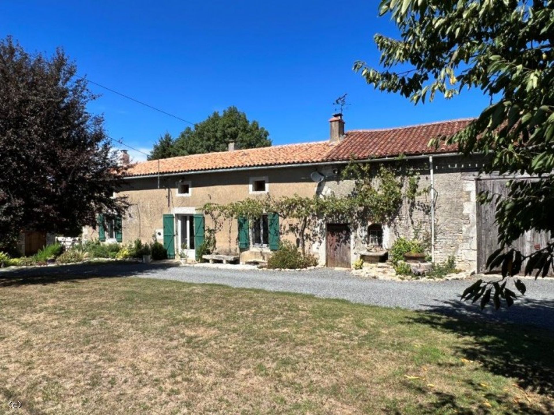 Huis in Lizant, Nouvelle-Aquitanië 10830131