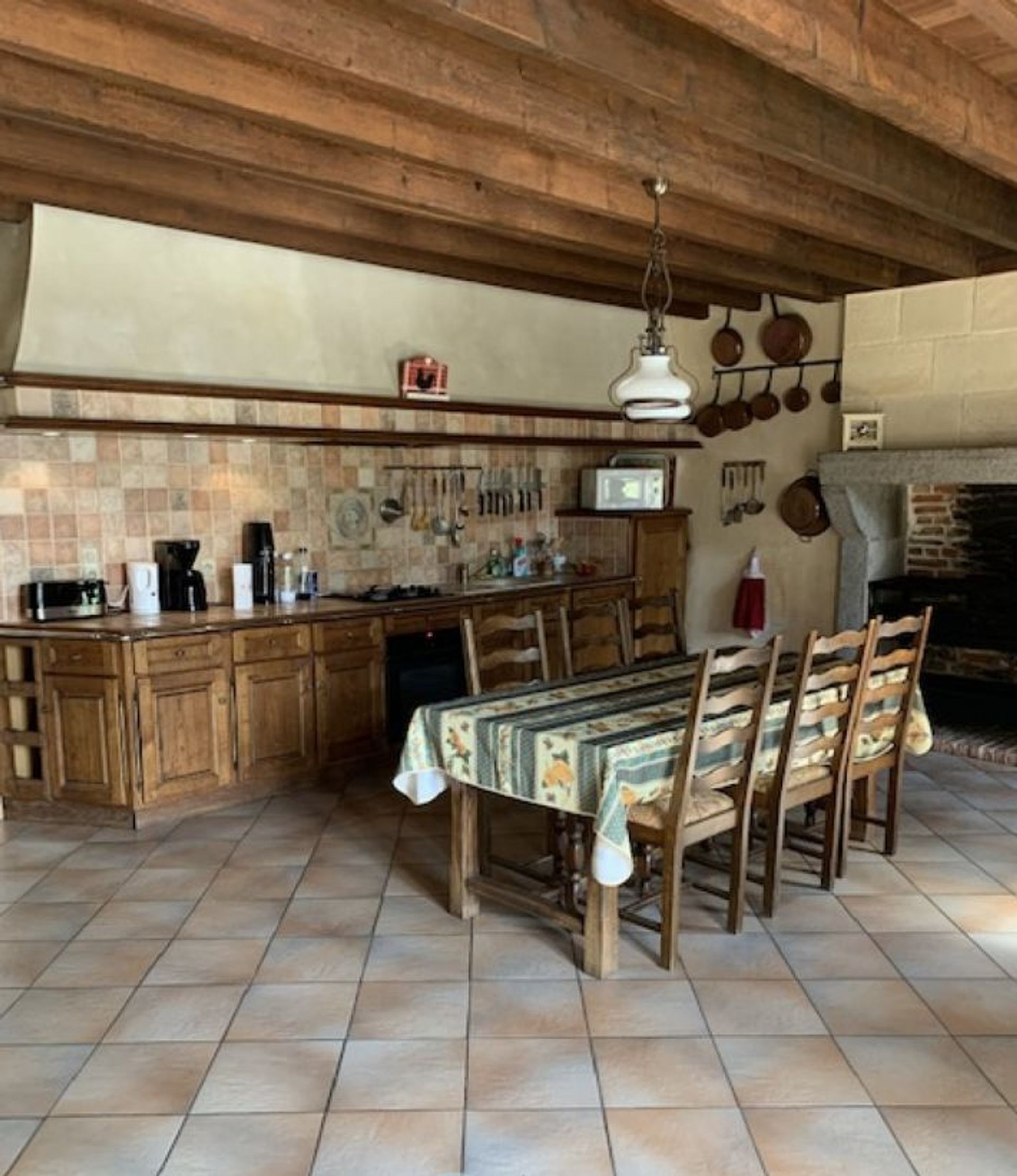 House in Ambrières-les-Vallées, Pays de la Loire 10830144