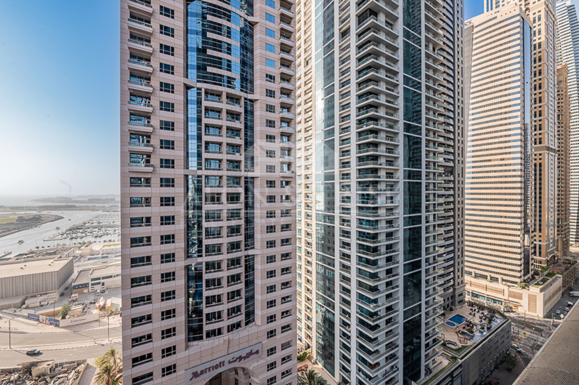 Кондоминиум в Dubai, Dubai 10830676