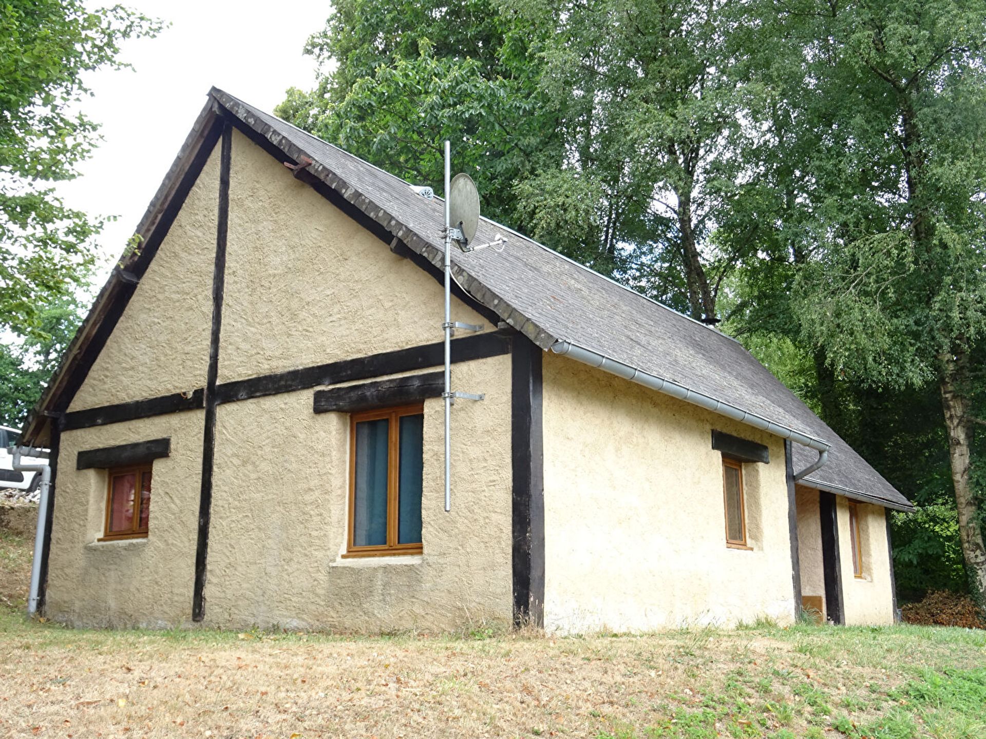 집 에 Juvigny les Vallées, Normandy 10830740