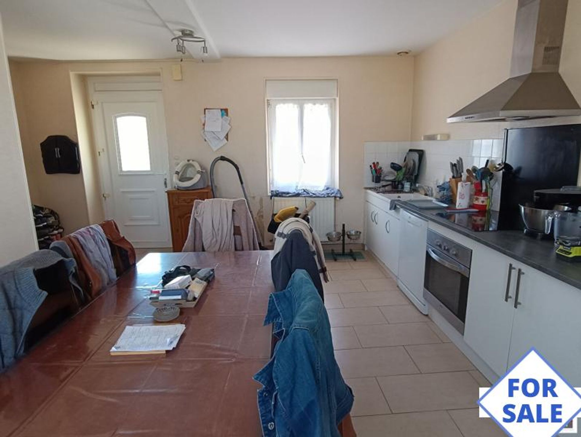 casa no Bonnetable, Pays de la Loire 10830874