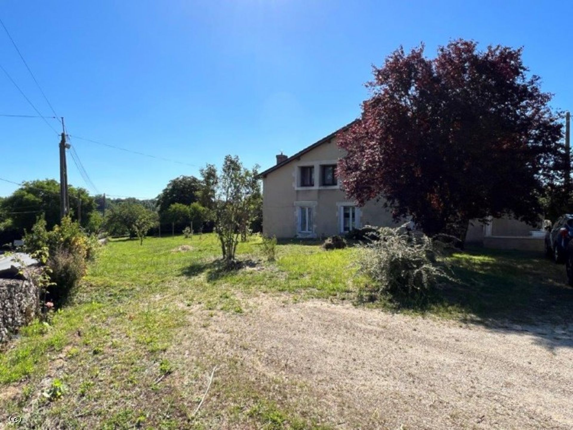 rumah dalam Valence-en-Poitou, Nouvelle-Aquitaine 10830894